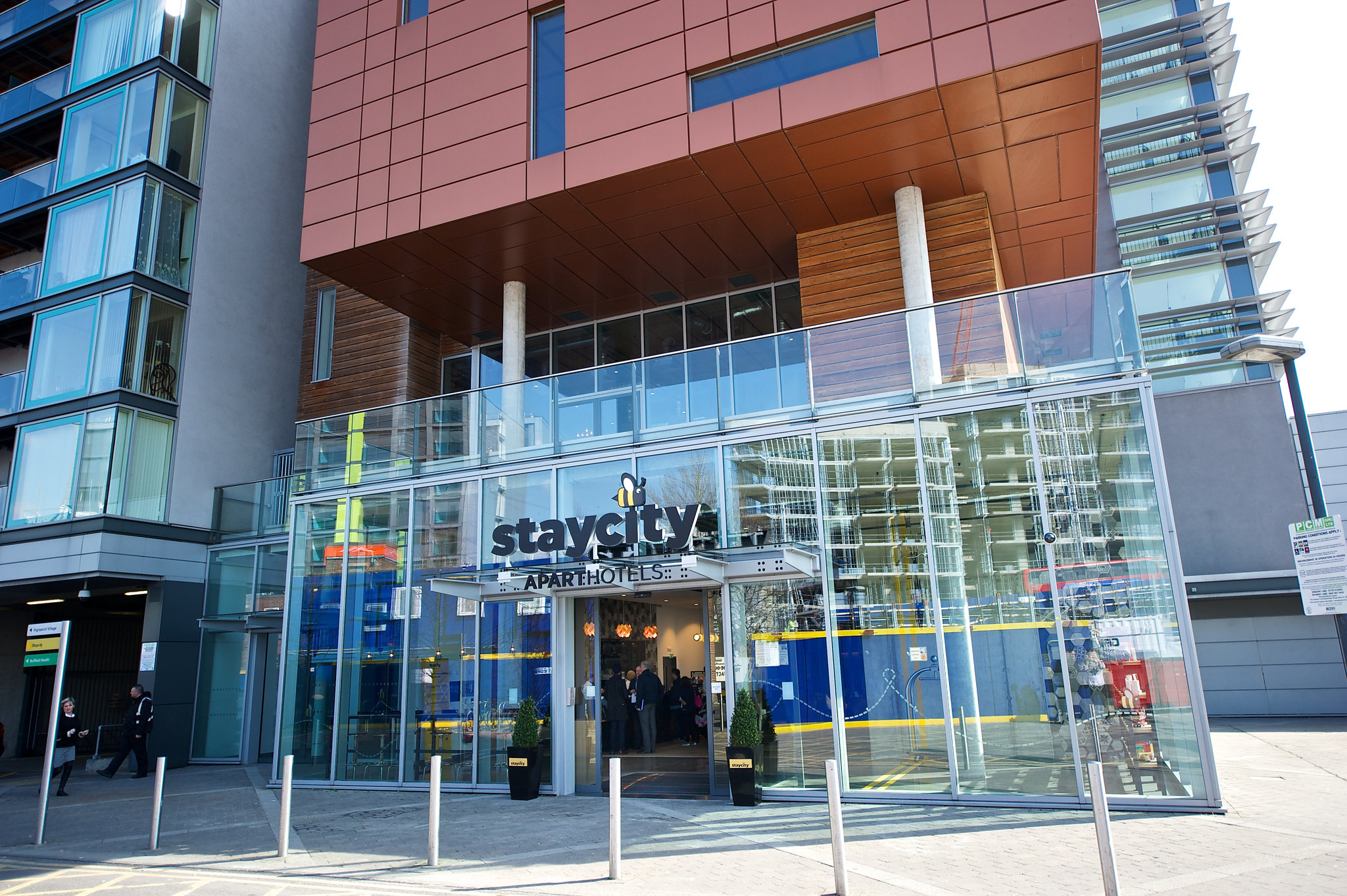 Exterior_S
