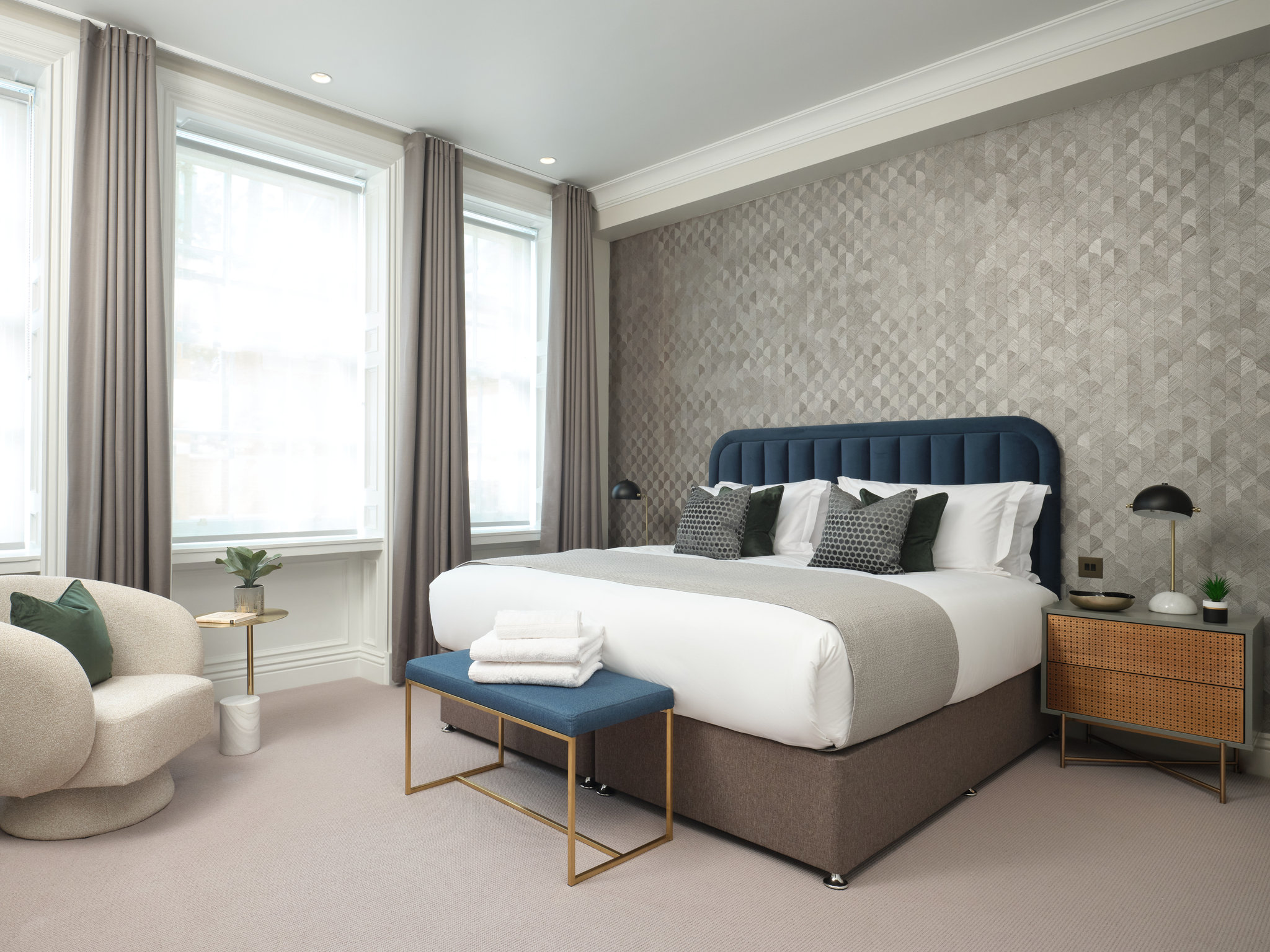 One_Bed_Apartment_-_Two_Baths_S