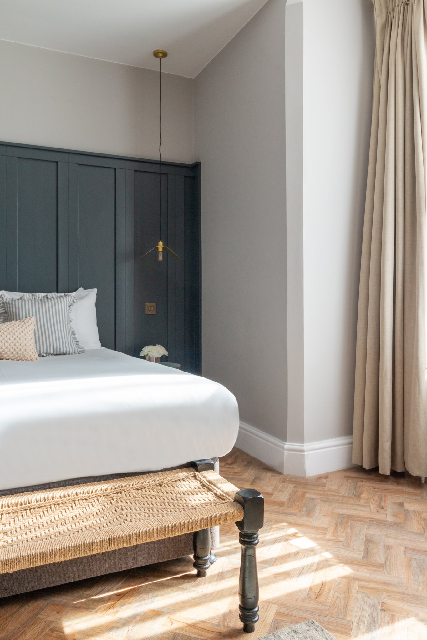 Bedroom_detail_S