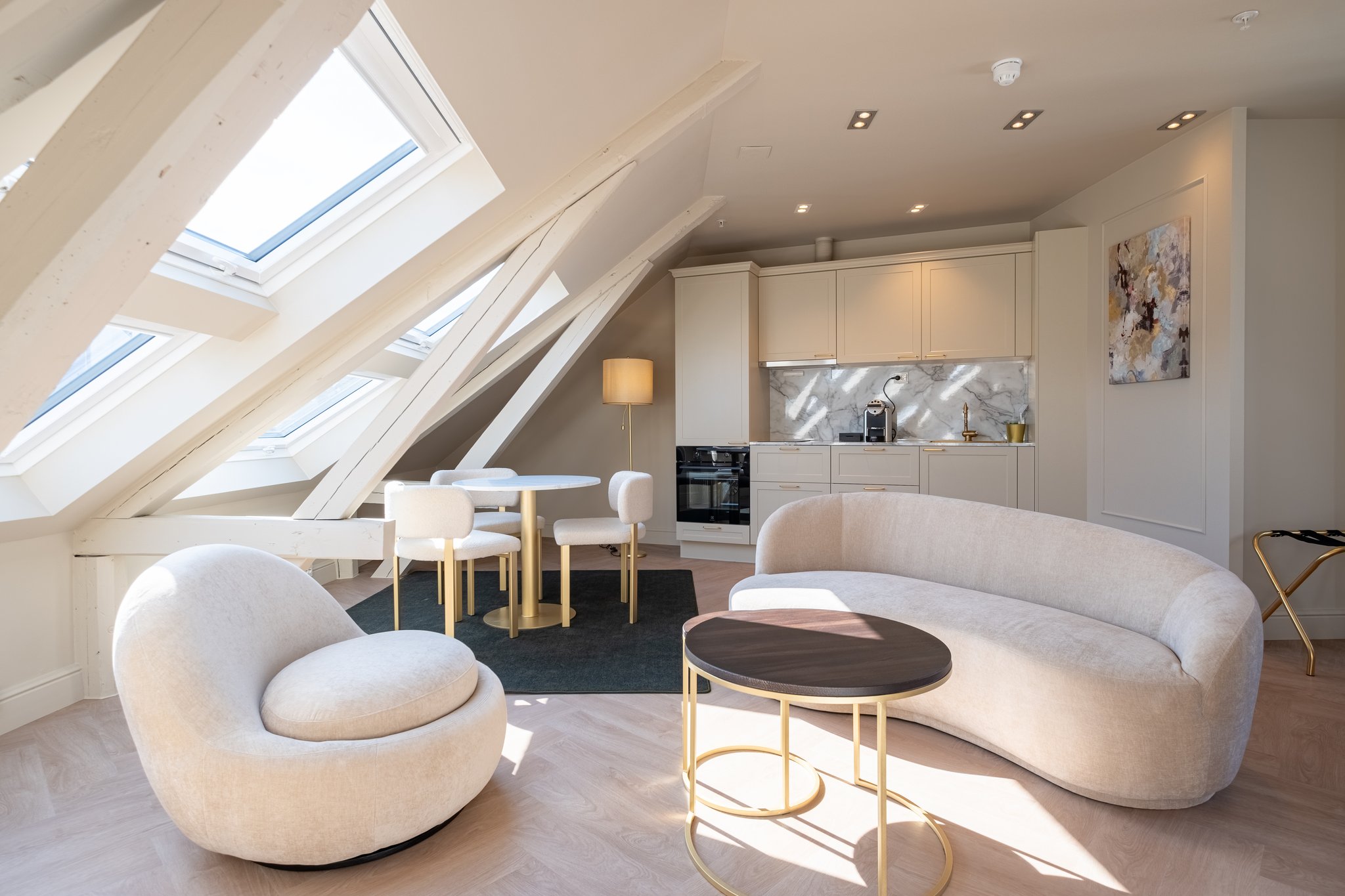 Loft_Suite_(11)_S