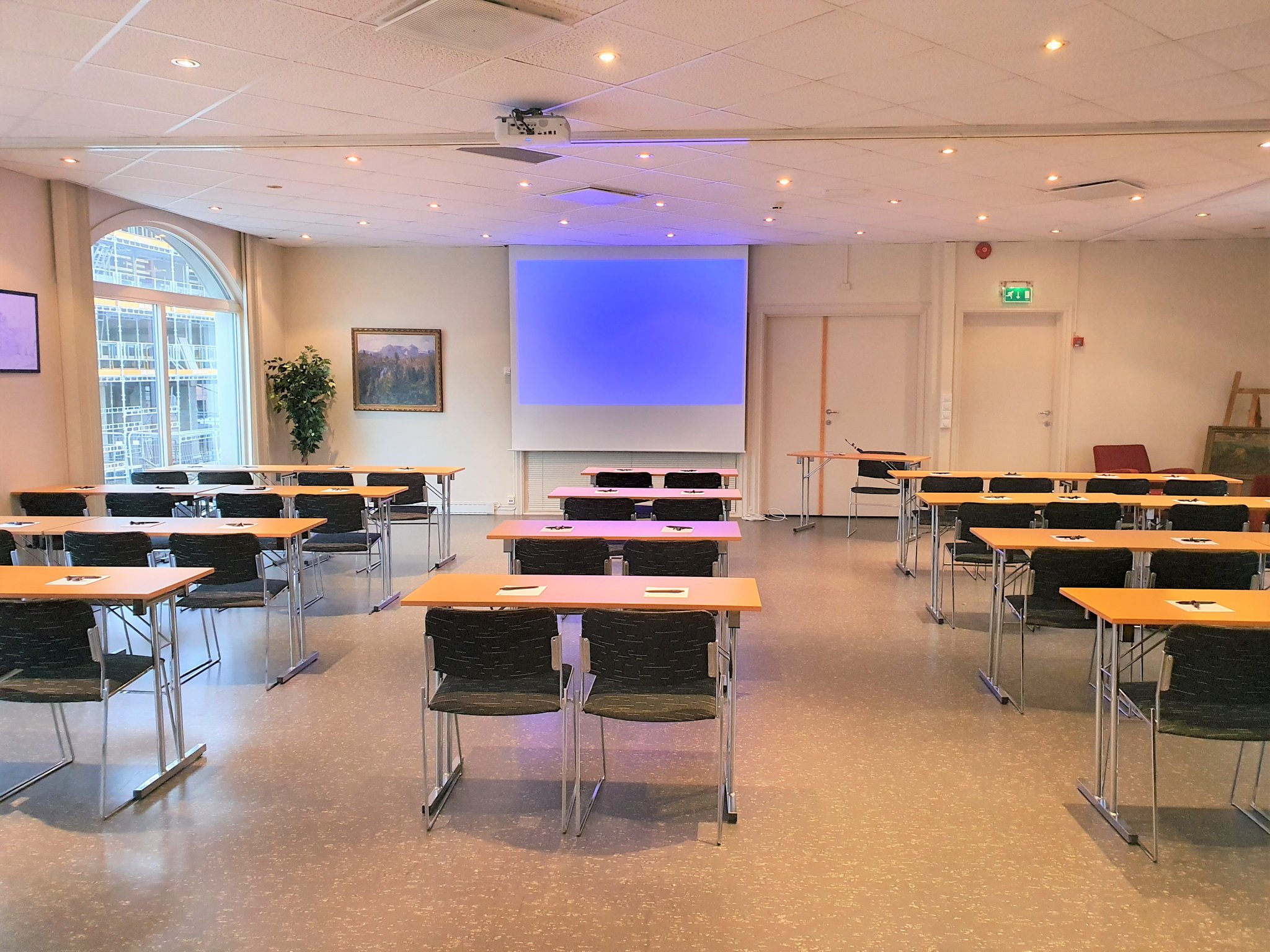 Conference-02_S