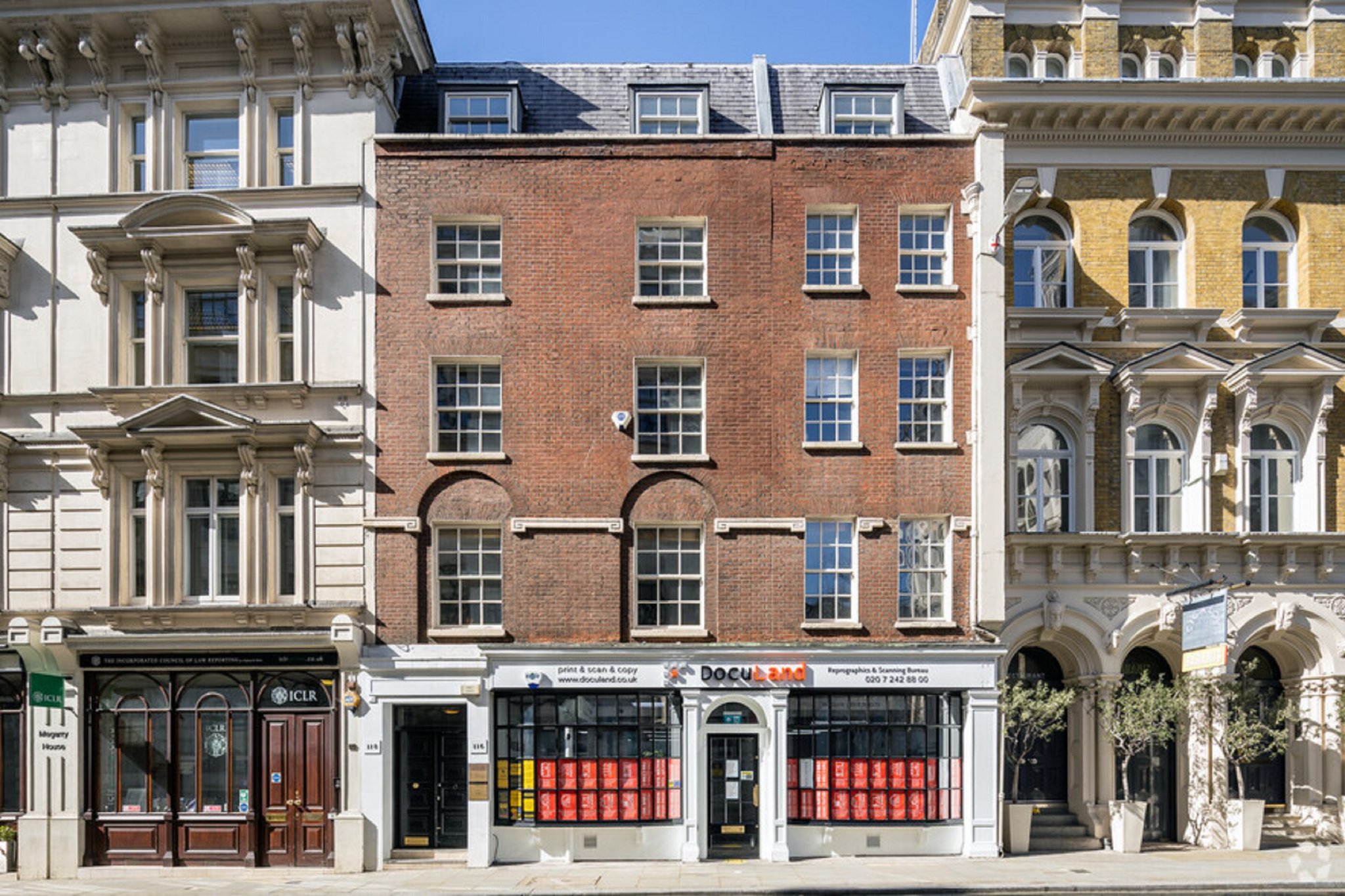 Exterior_S