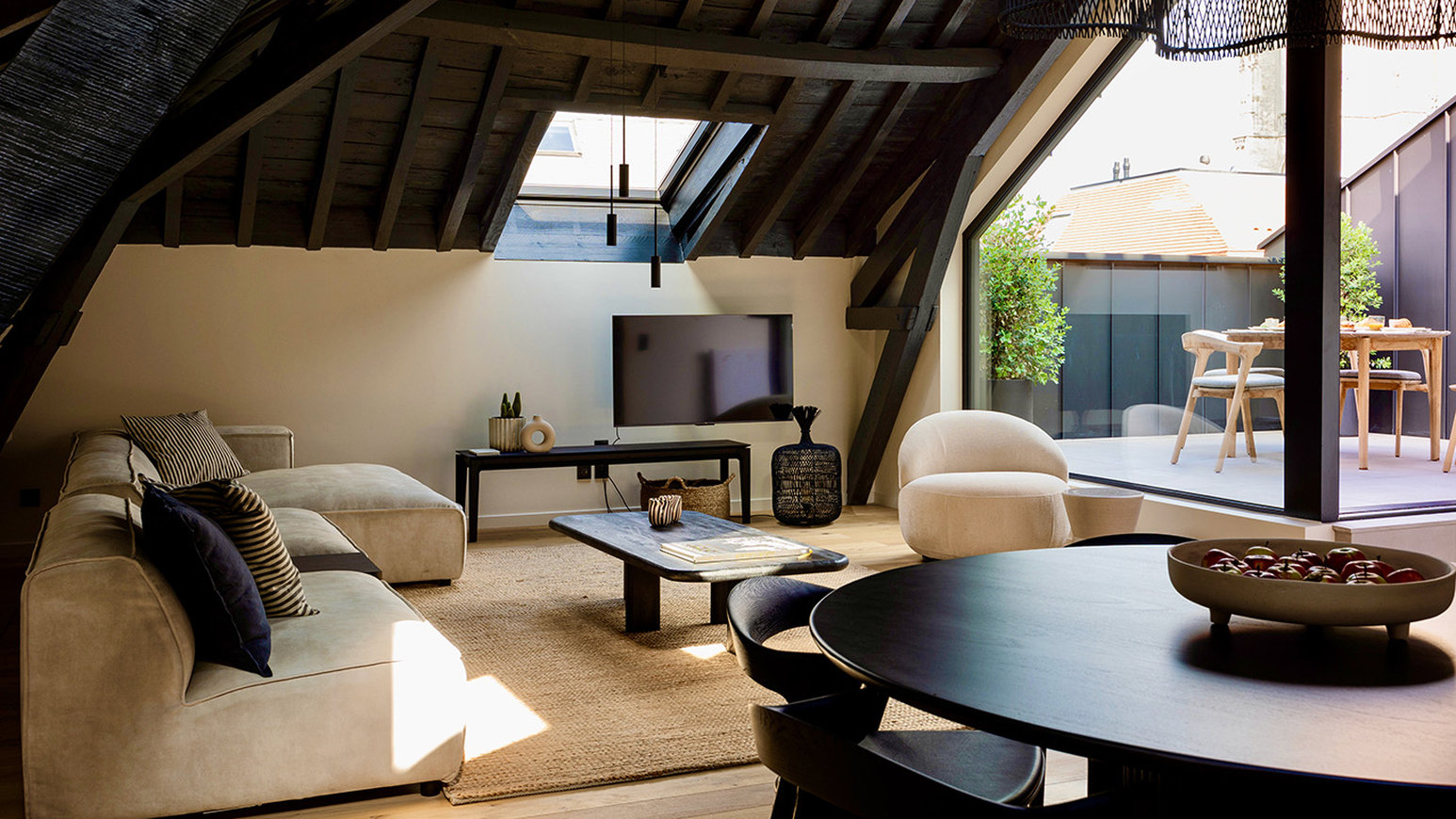 Penthouse_LR_-_web_S