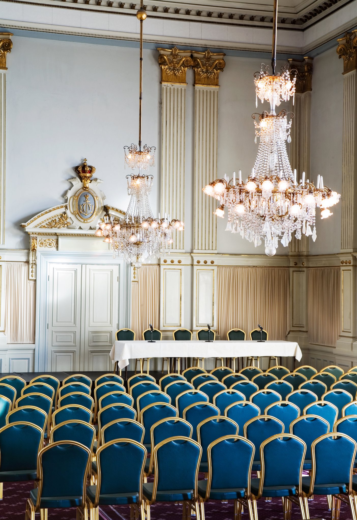 Conference-00_S