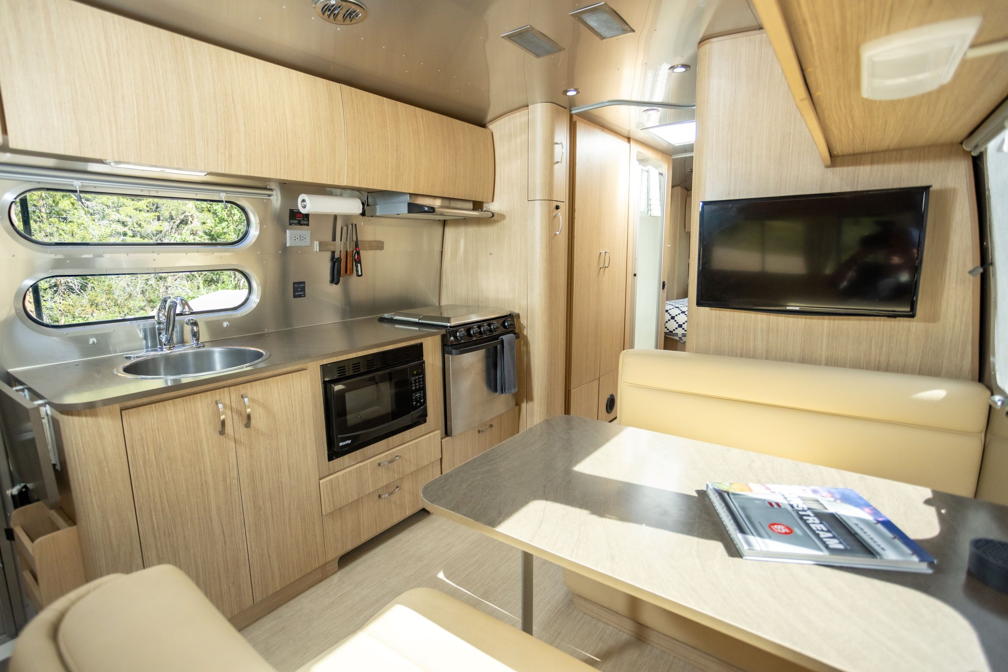 Airstream_kitchen_dining_table_S