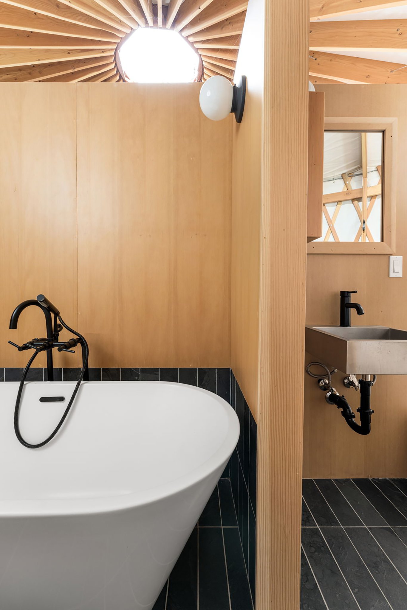 site_25_bathroom_S