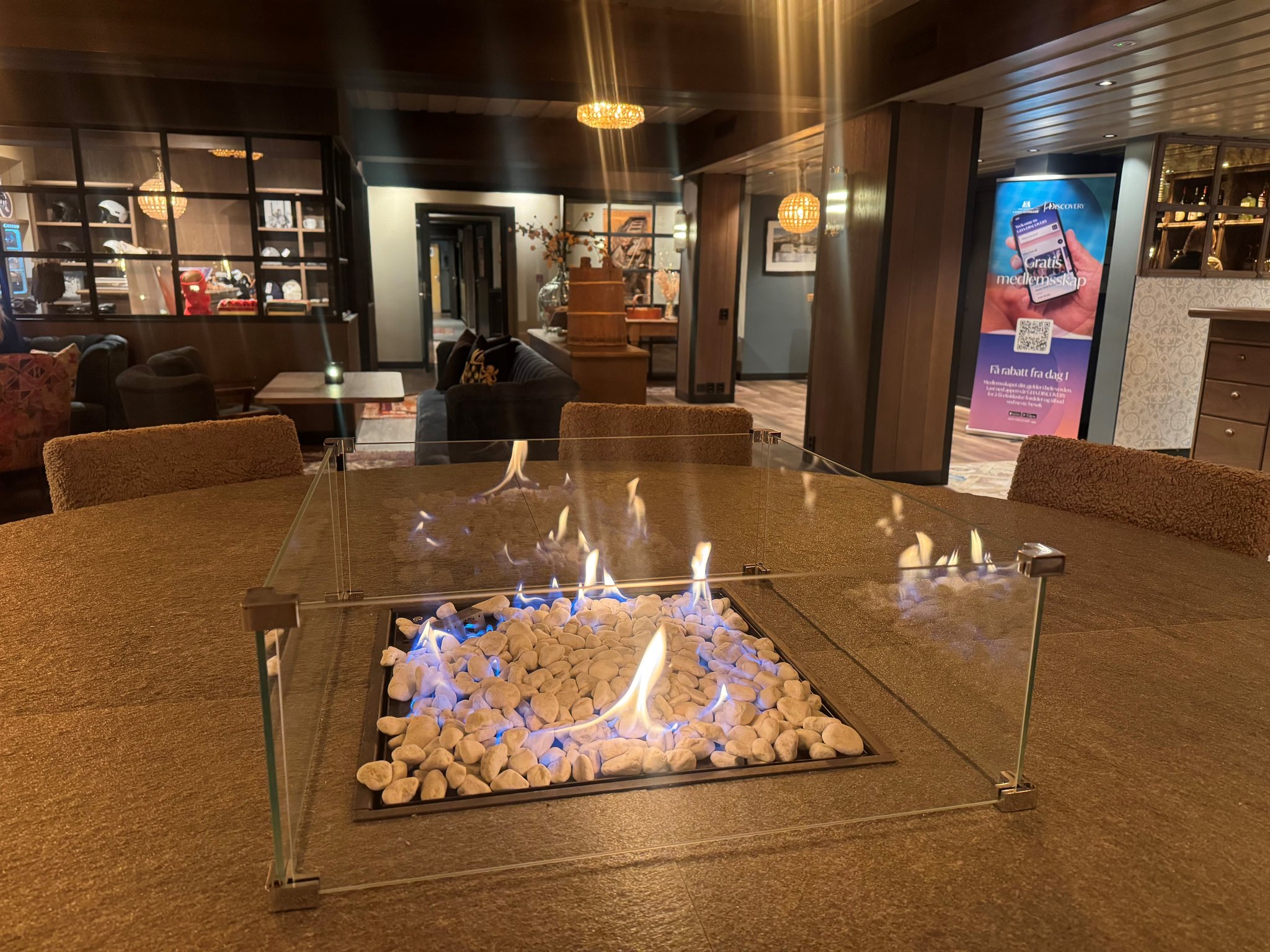 lobby_(2)_S