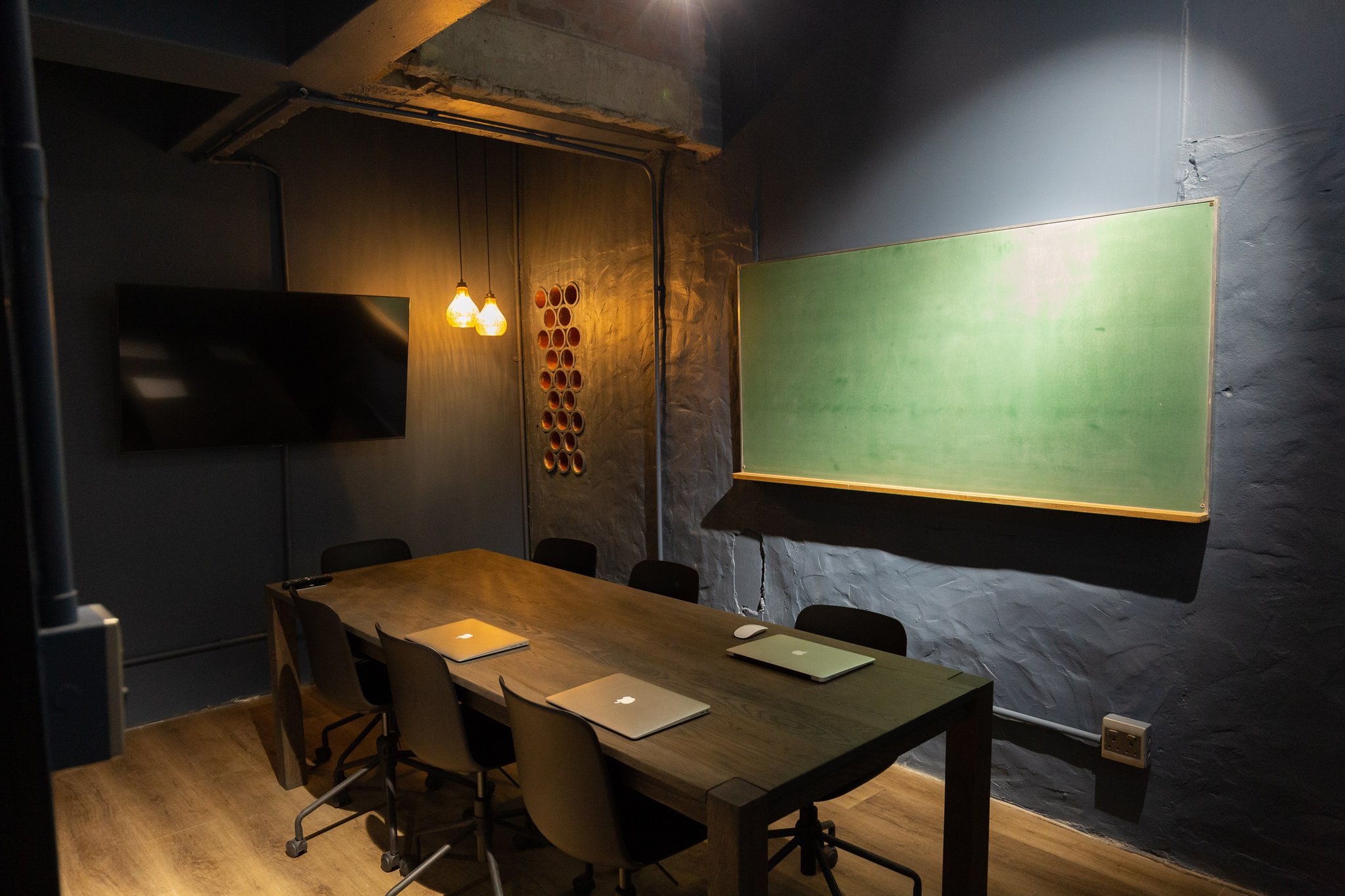 Boardroom_S