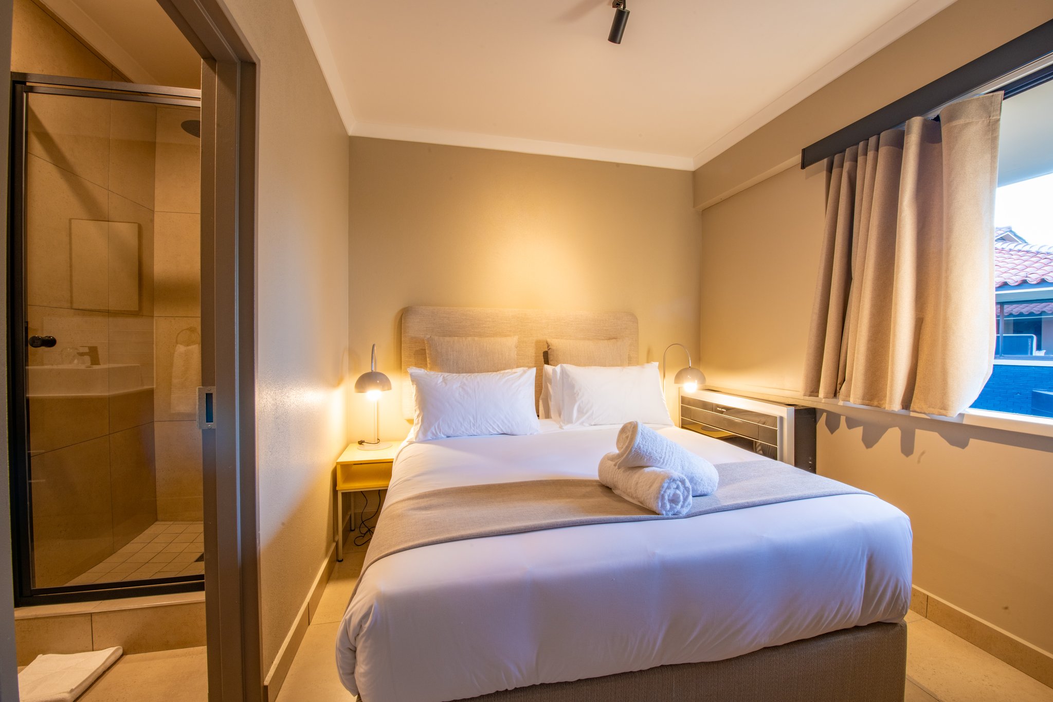 one_bed_balcony-03_S