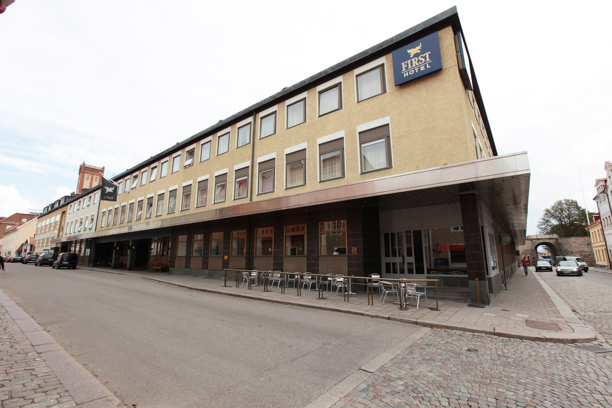 4415_exterior-first-hotel-witt-kalmar_S