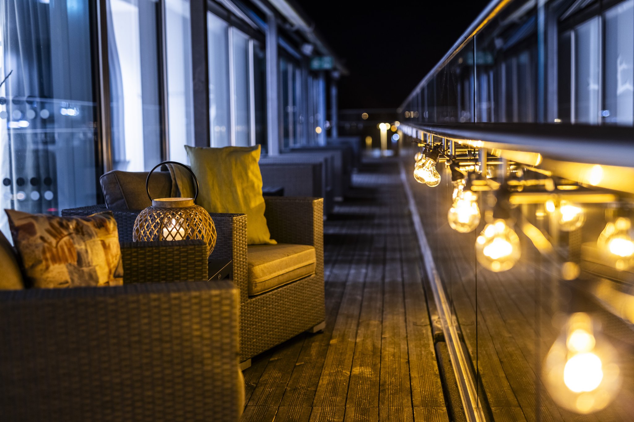 Balcony_S