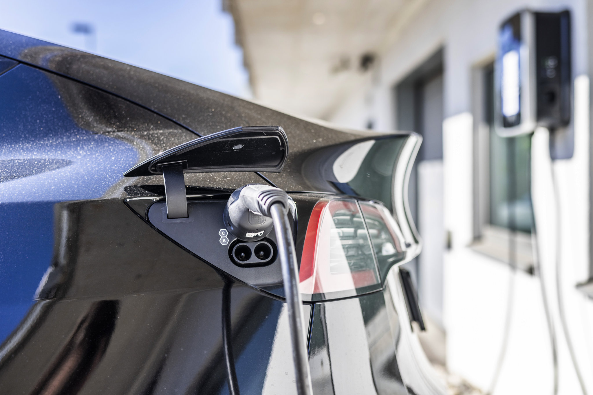 electric-car-charger_S
