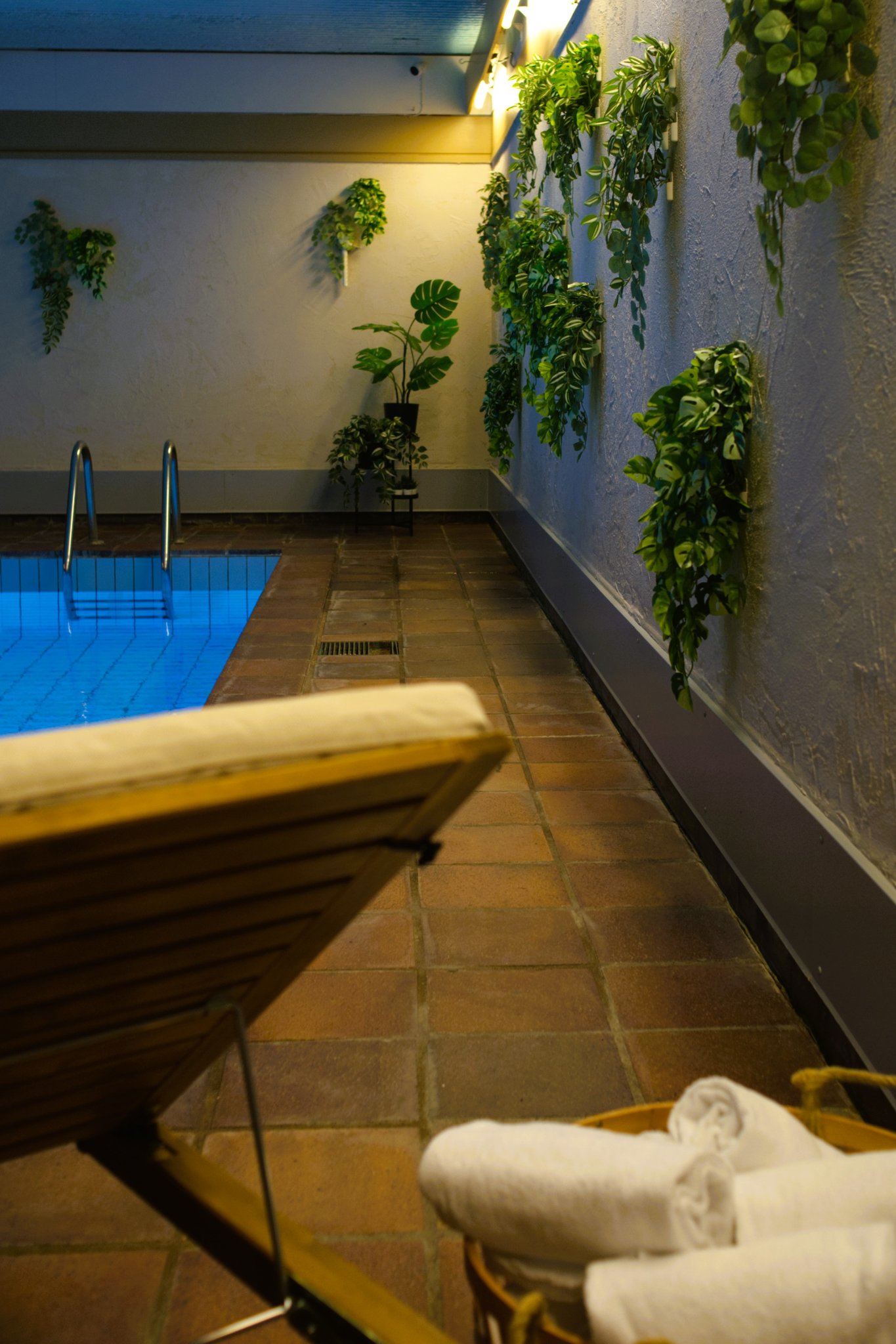 22102_pool-relax-first-hotel-witt-kalmar_(1)_S