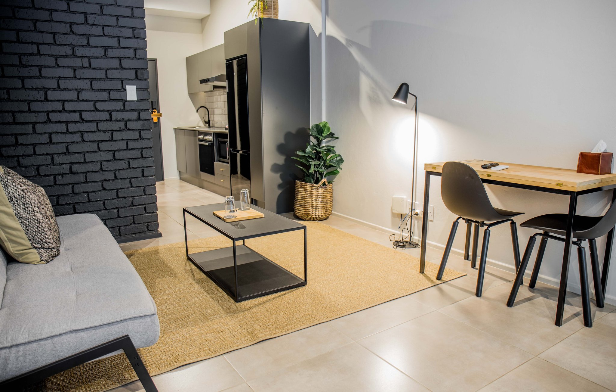 STUDIO_WITH_BALCONY_5_S
