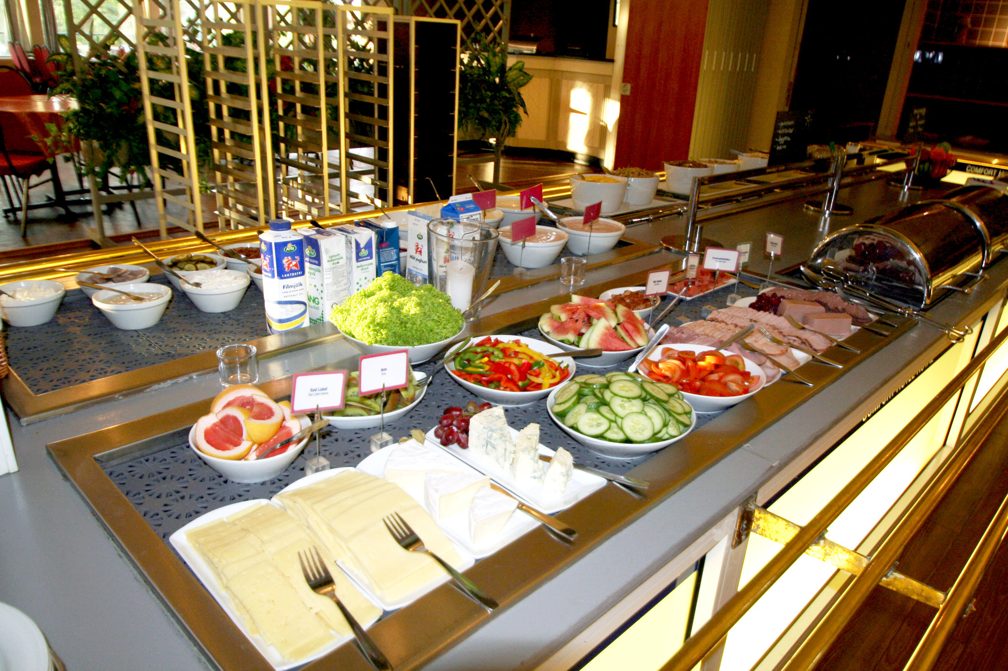 8036_breakfast-first-hotel-royal-saffle_S