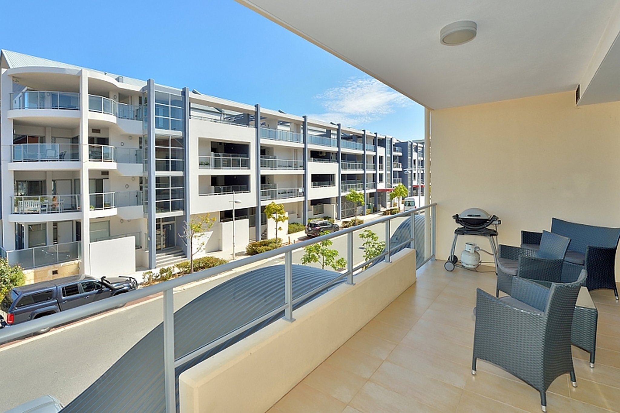One-Two_Bedroom_Palladio_View_Apartment_Balcony_S