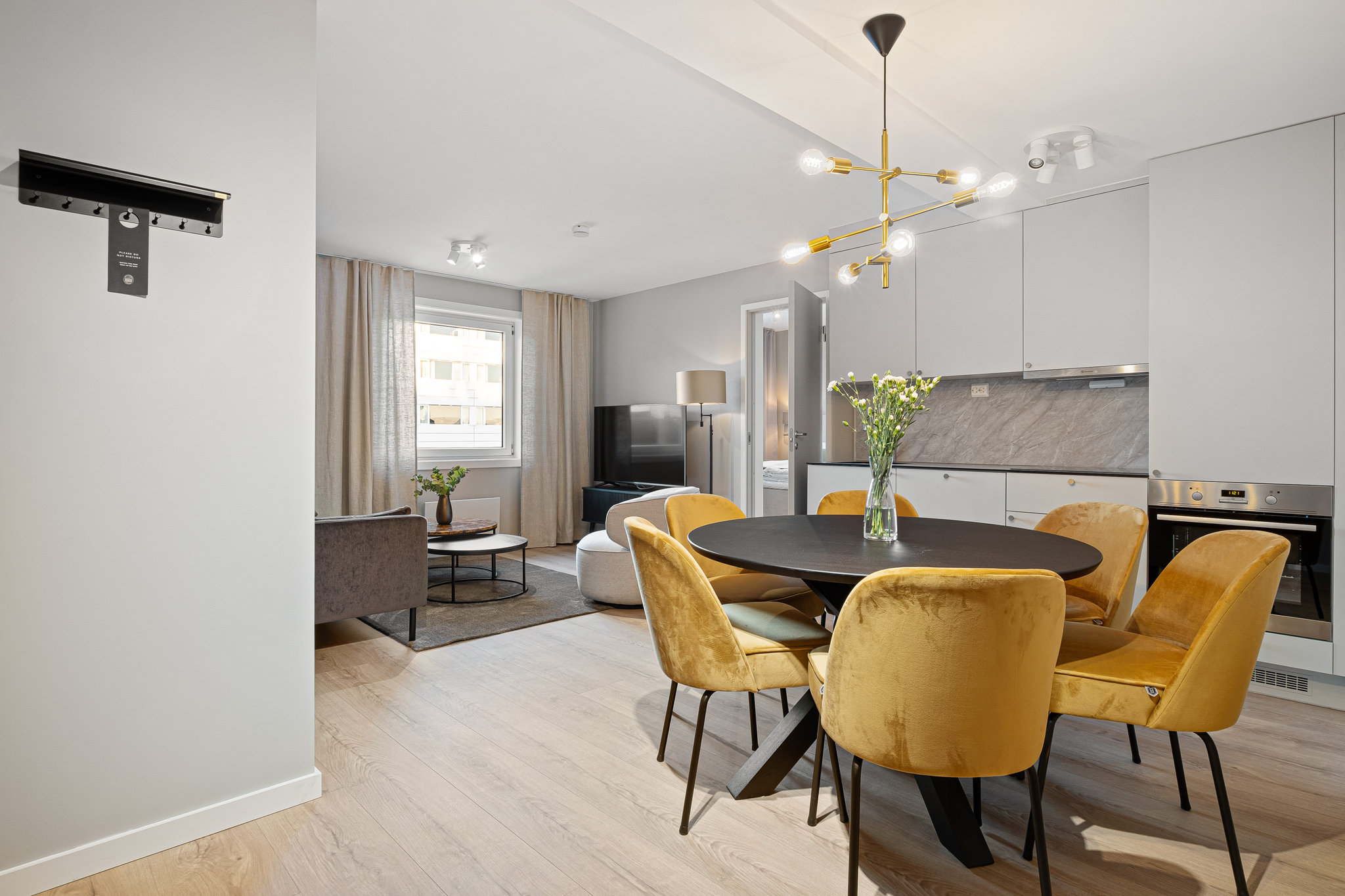 Two_bedroom_large__(4)_S