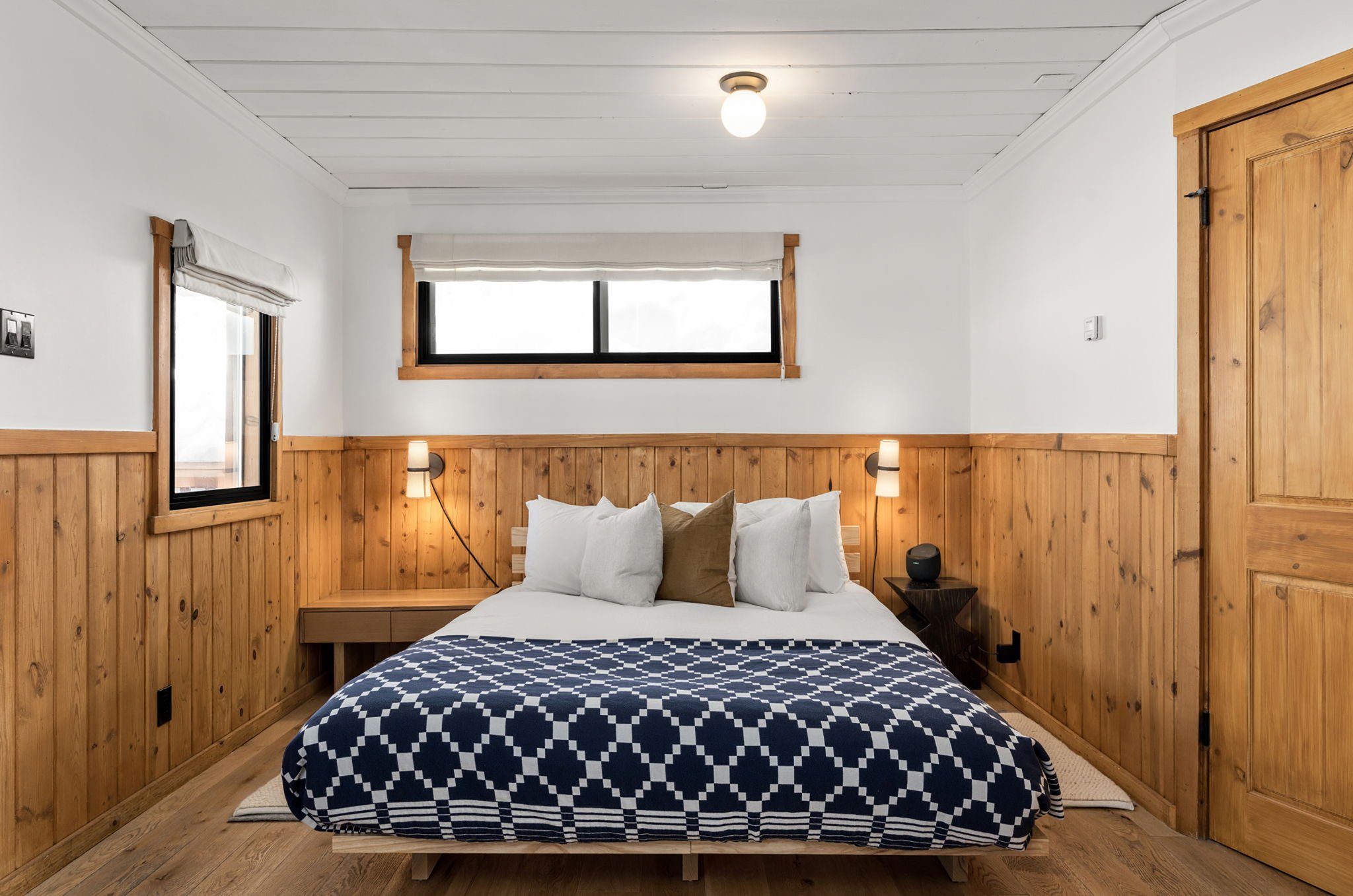 Log_bedroom2_S