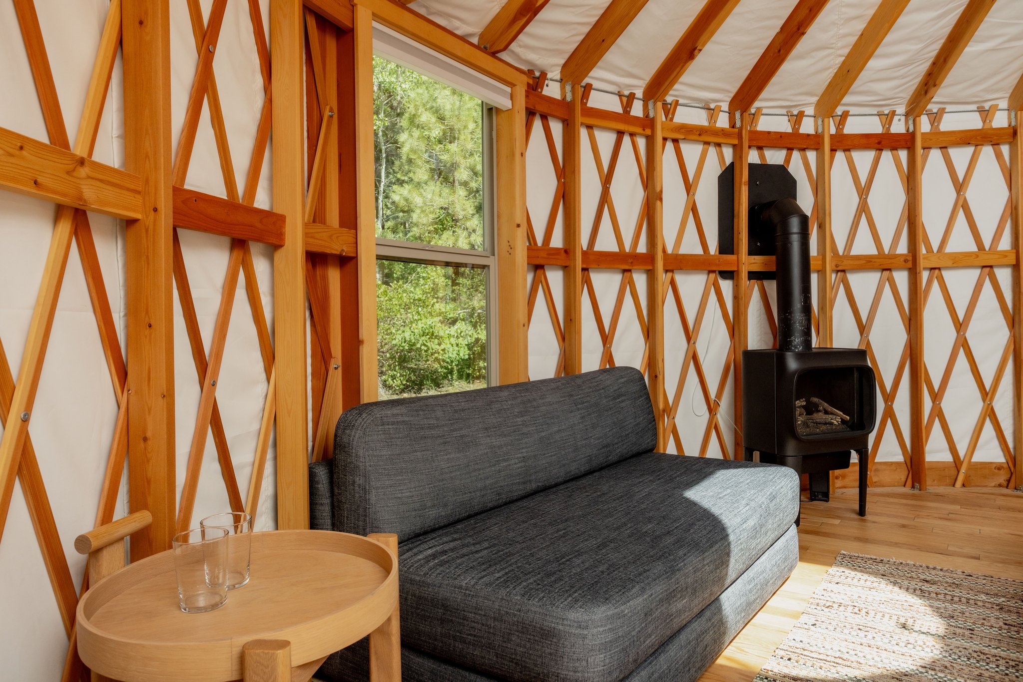 Yurt11_couch_and_fireplace_S