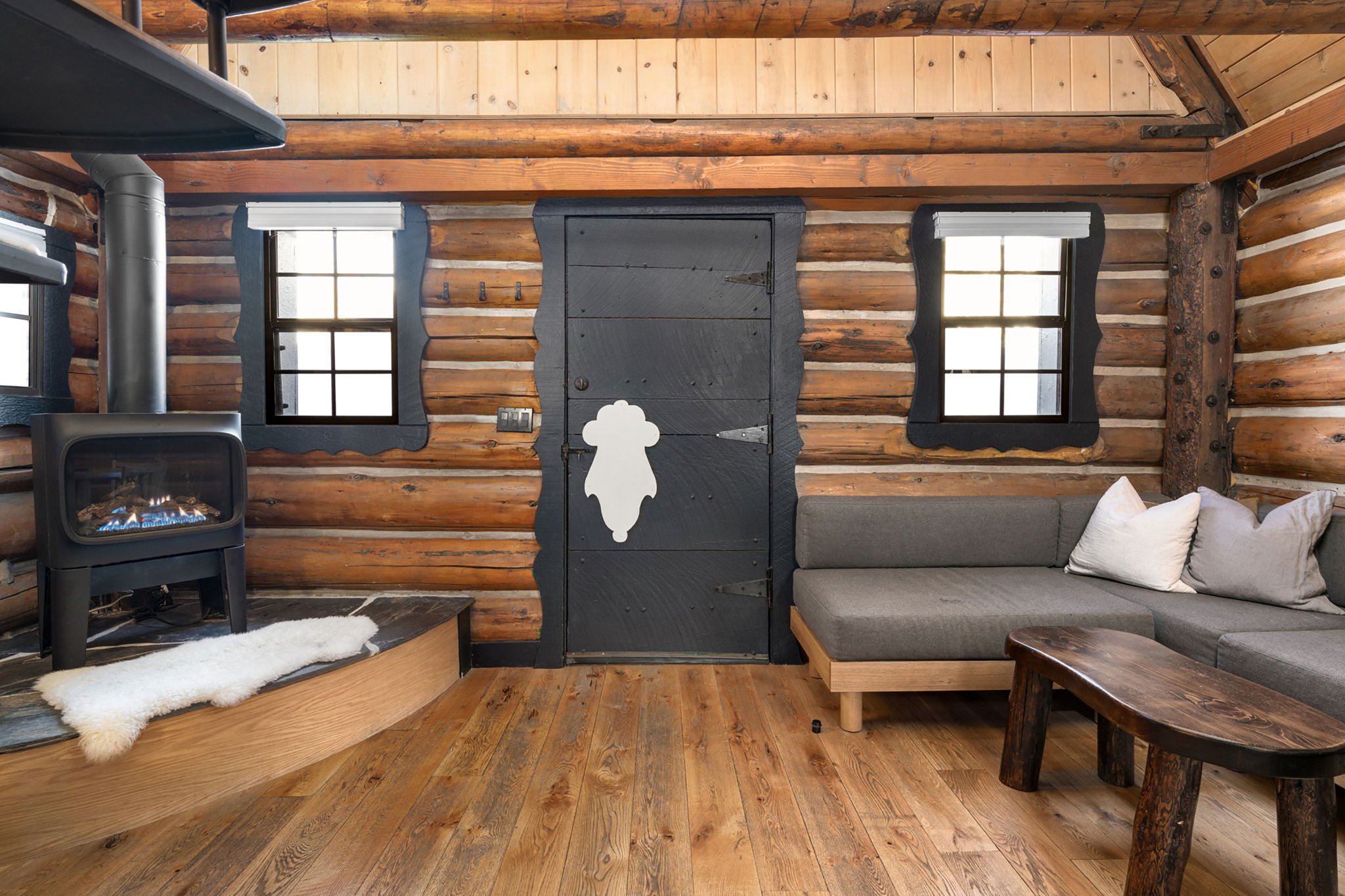 St_Nick_Living_room_S