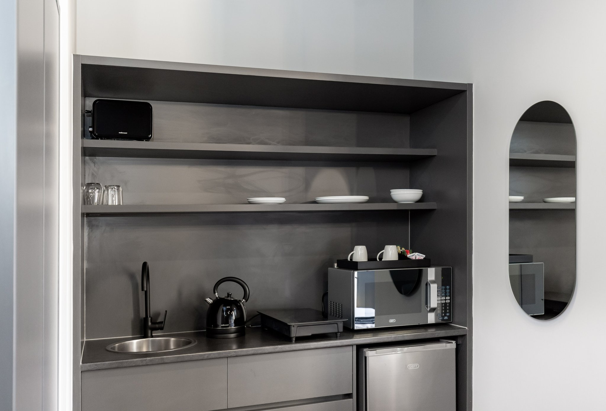 Kitchenette_all_rooms_2_S