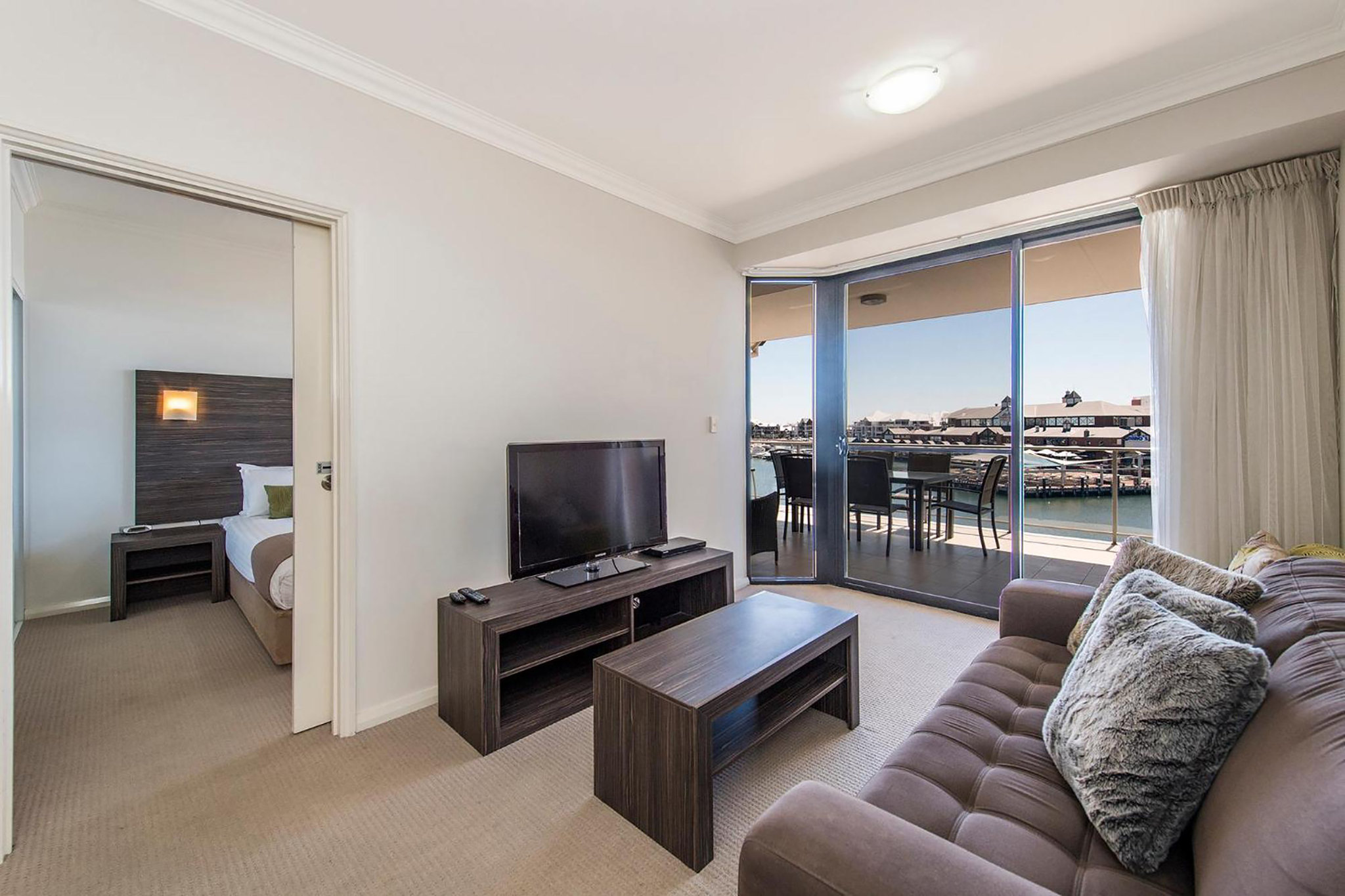 One-Two_Bedroom_Superior_Marina_View_Apartment_S