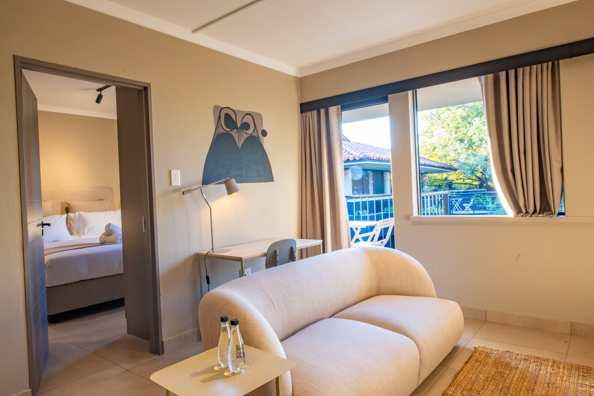 one_bed_balcony-01_S
