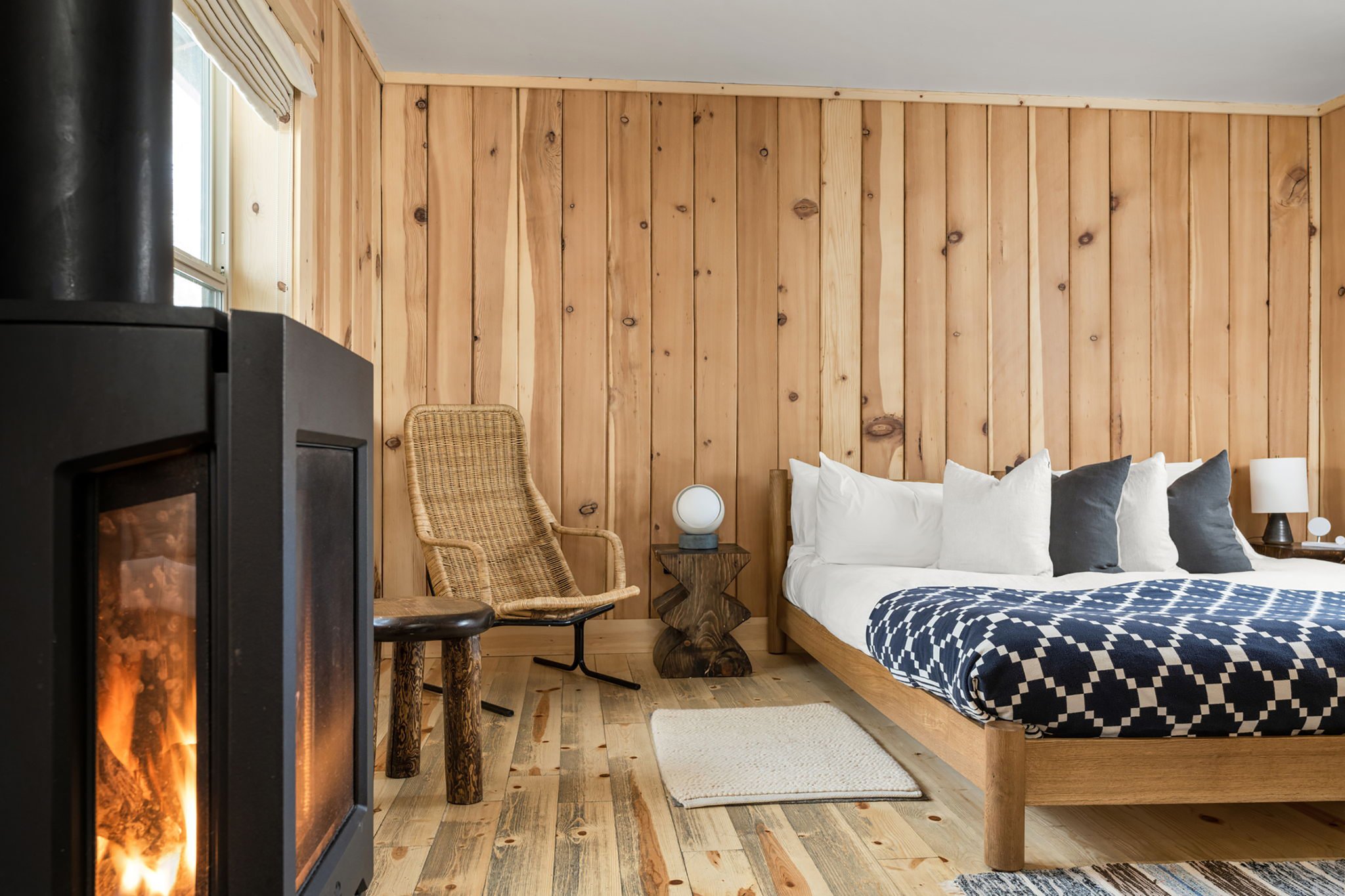 Ponderosa_bedroom_S