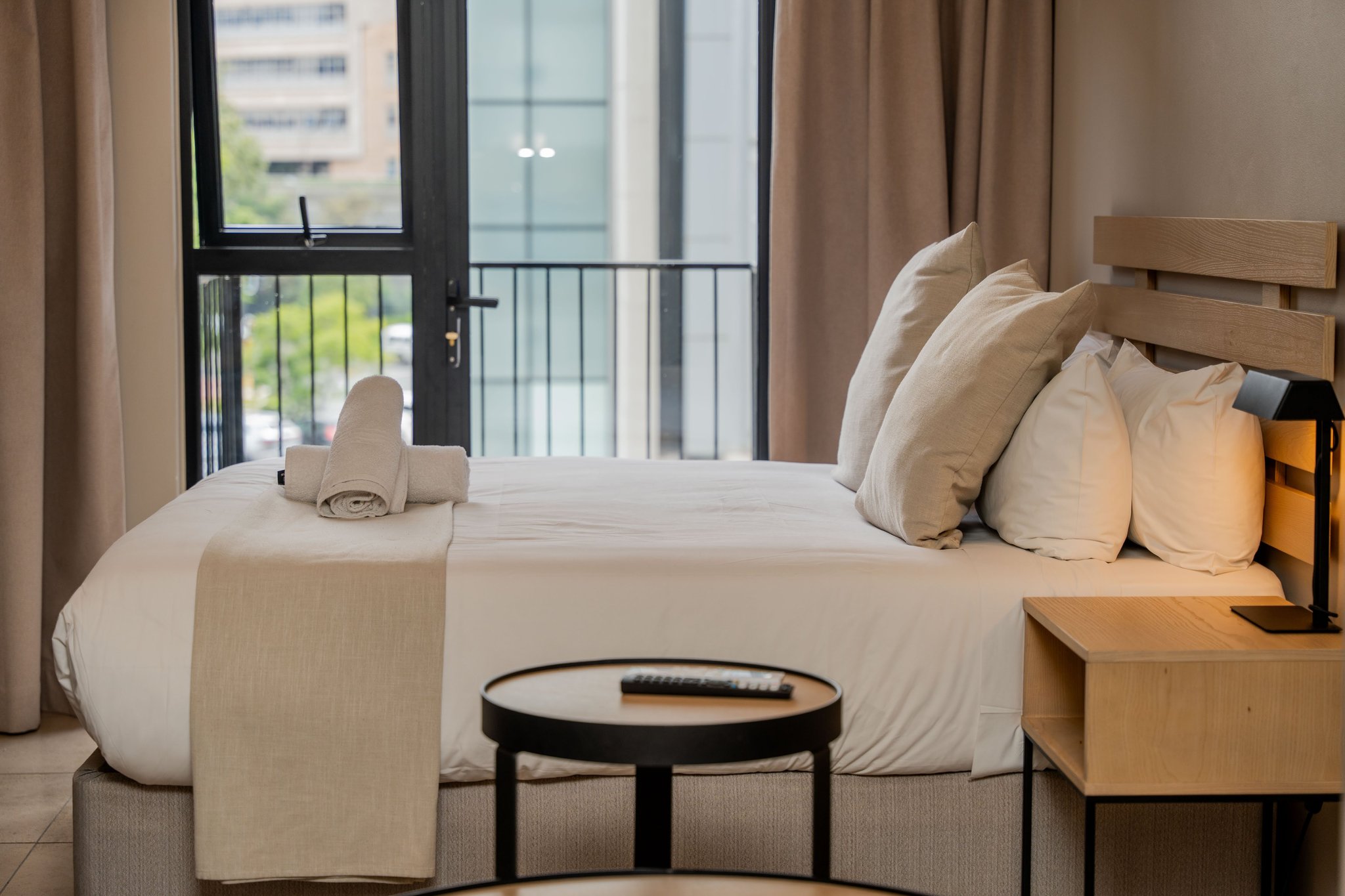 Studio_With_Balcony_4_S