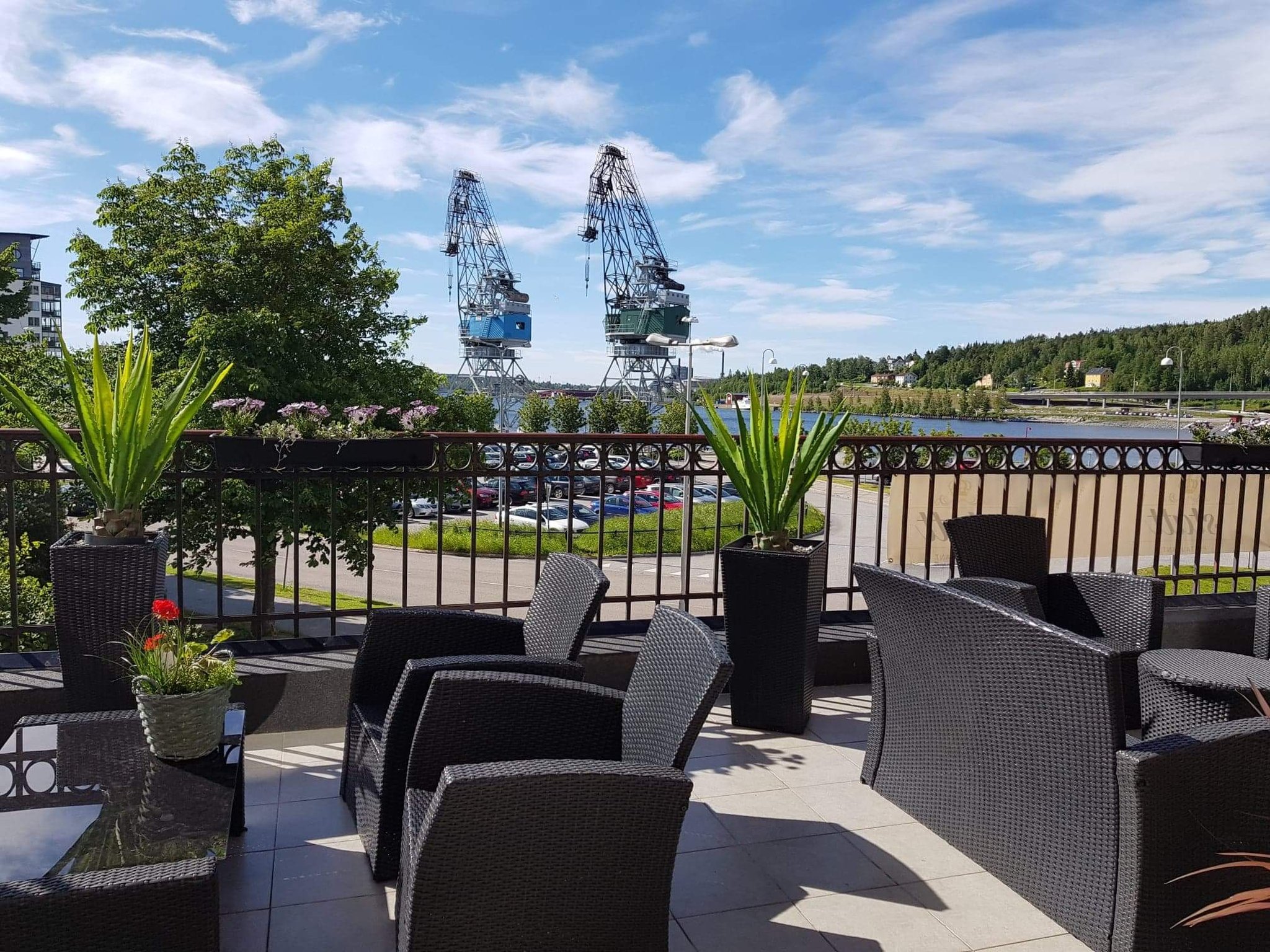 Terrace_S