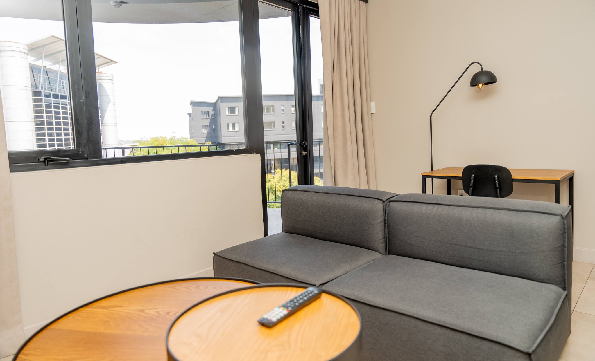 One_Bedroom_Suite_Terrace_3_S