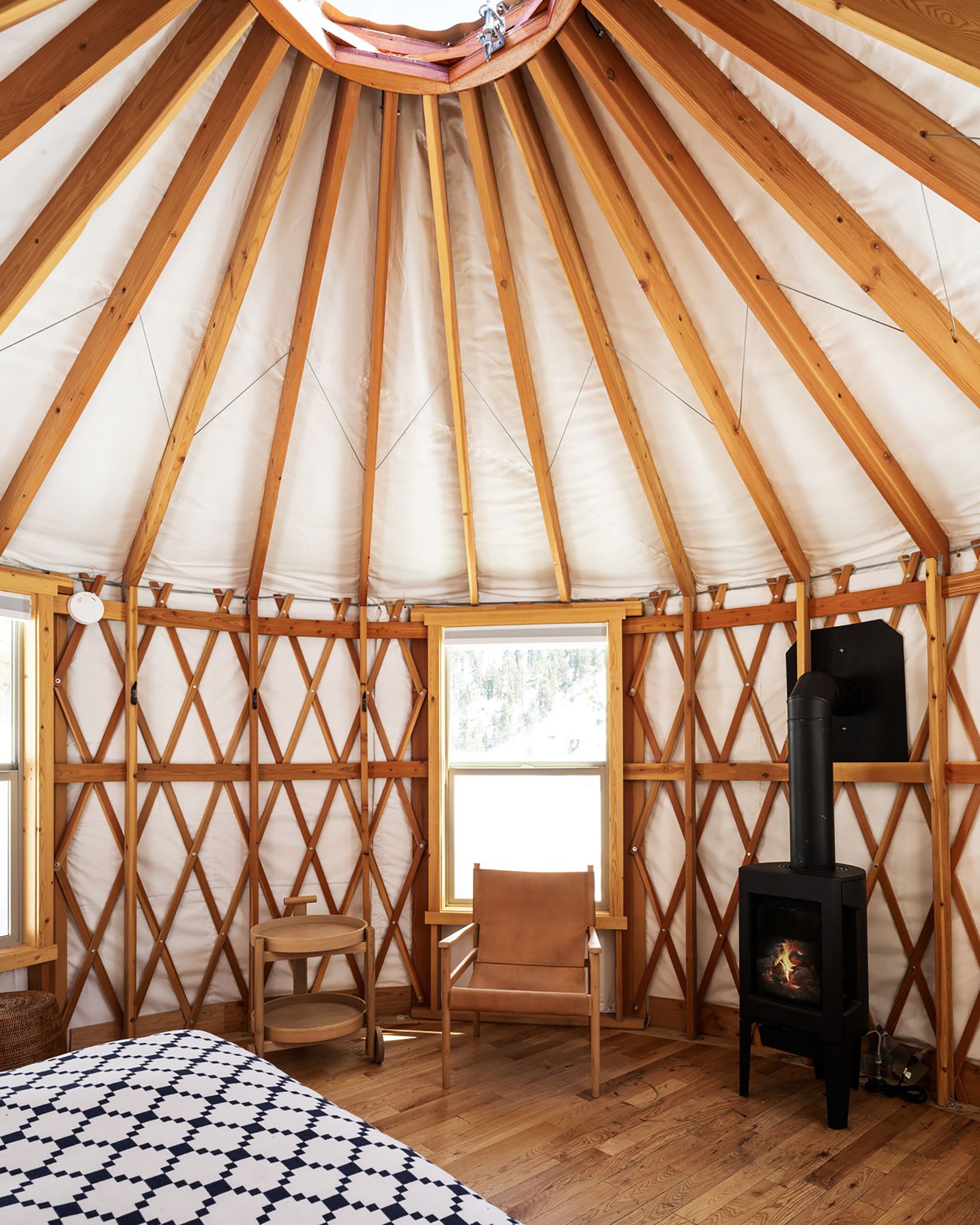 OG_Yurt_Fireplace2_S