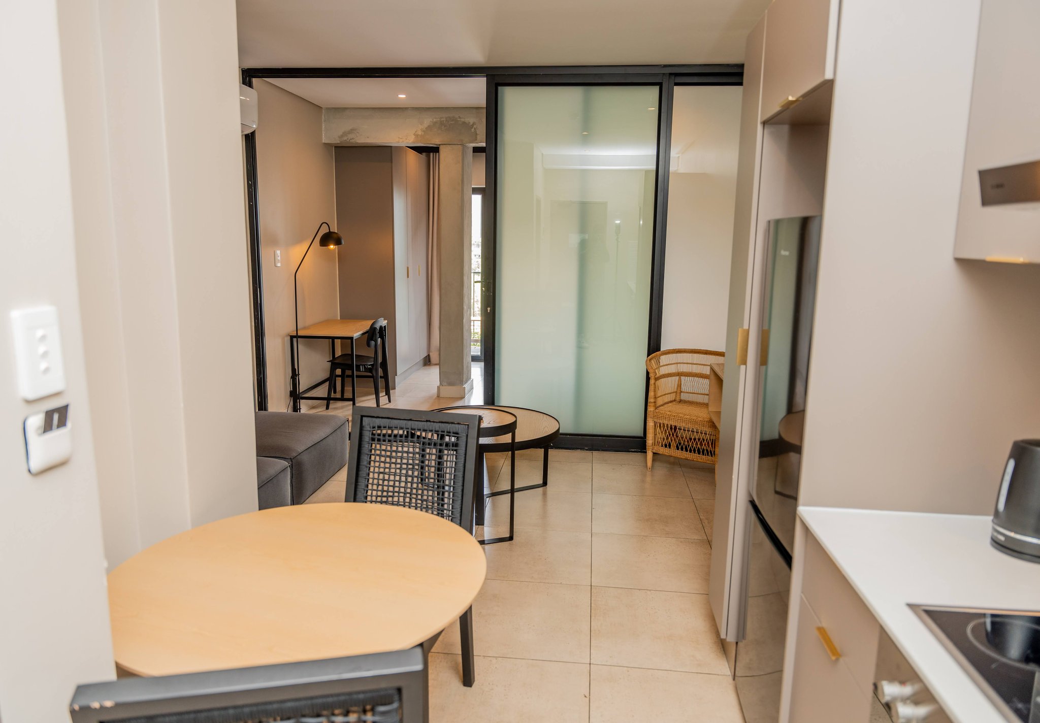 One_Bedroom_Suite_Balcony_1_S