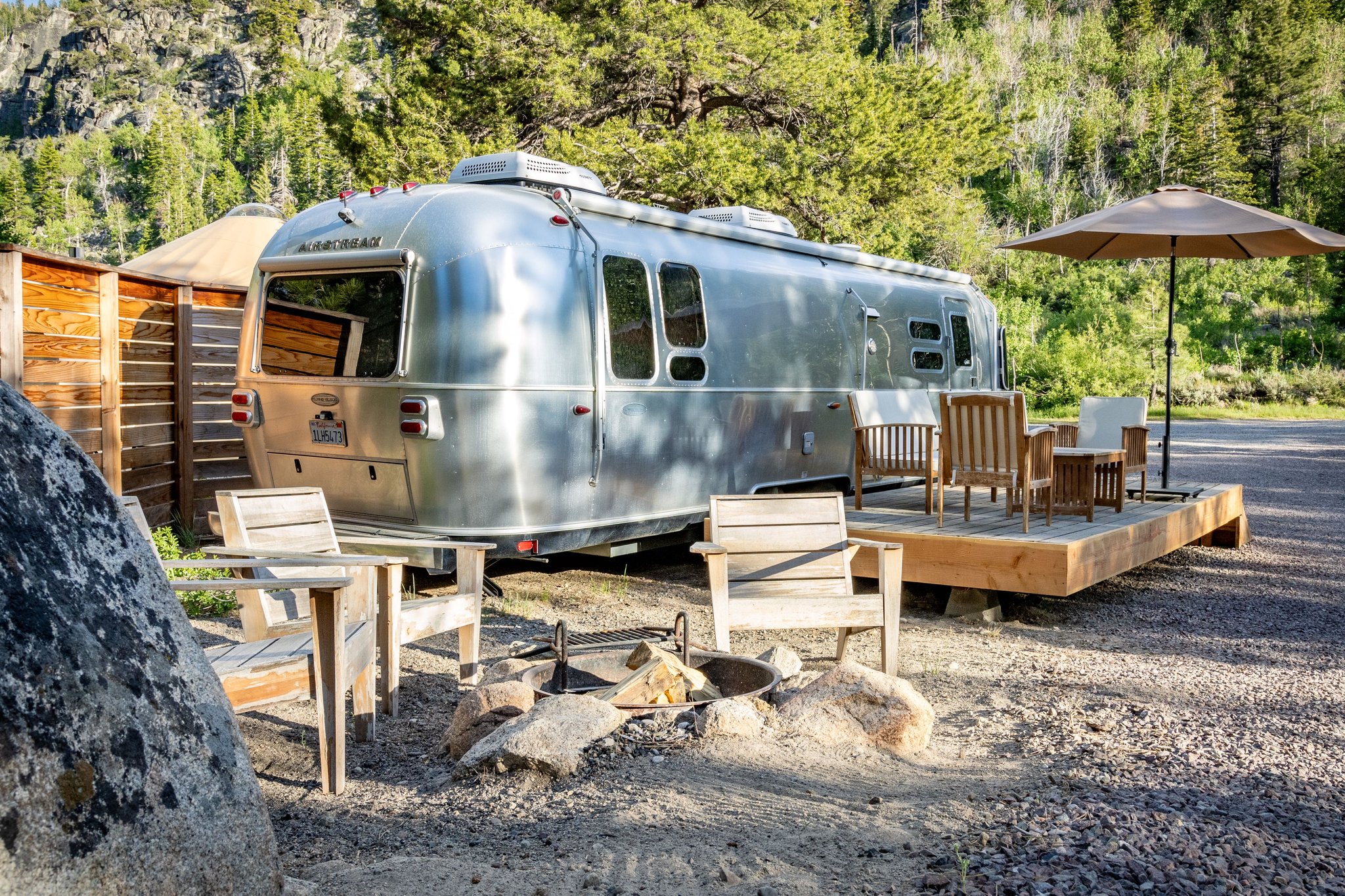 Airstream_firepit_and_airstream_S