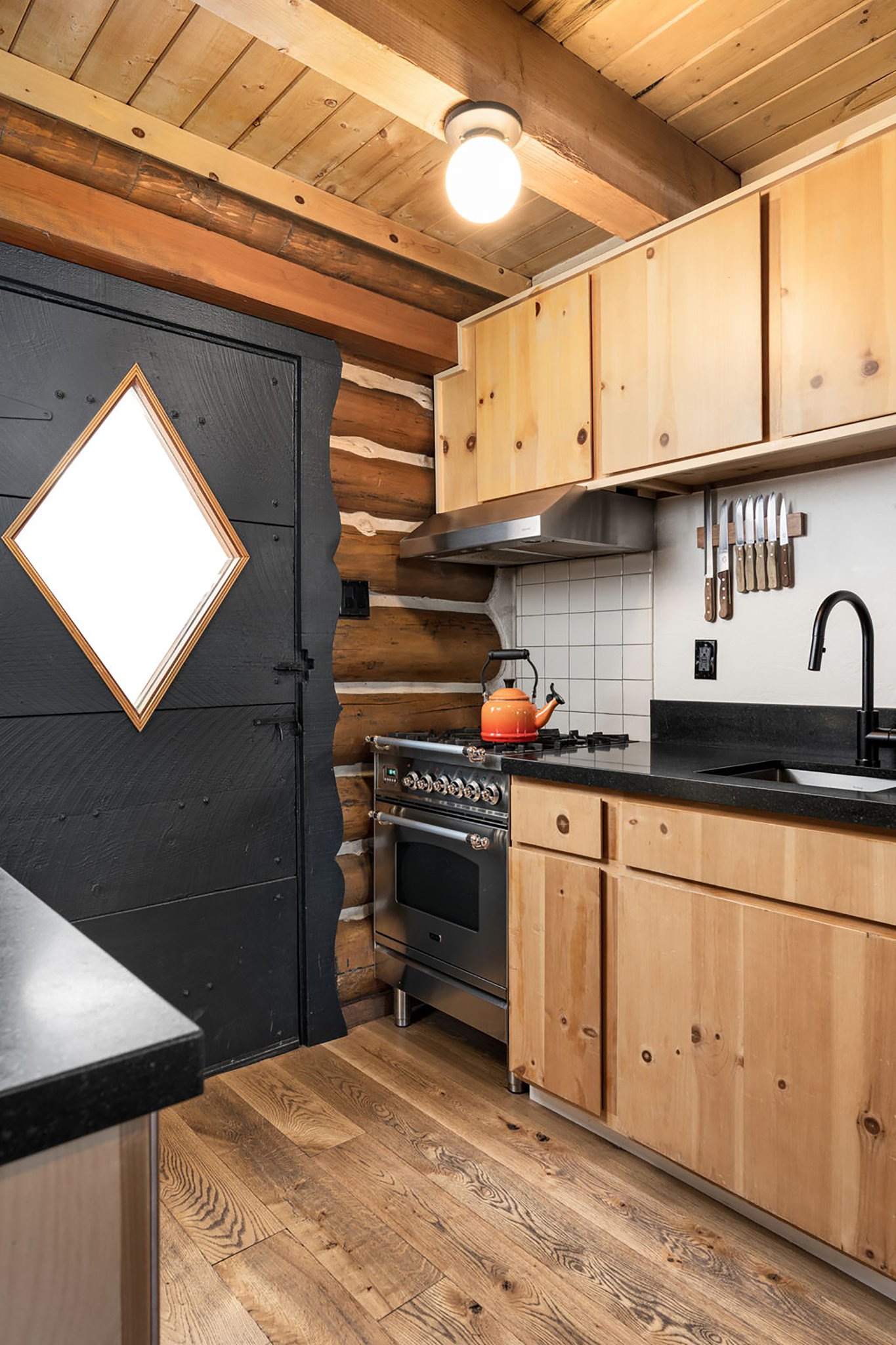 St_Nick_Kitchen_S