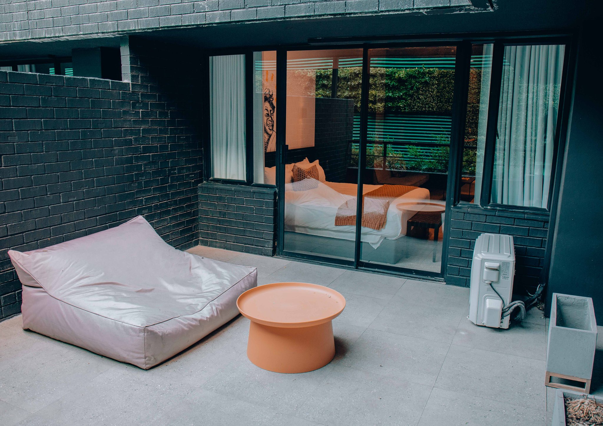 STUDIO_WITH_BALCONY_9_S
