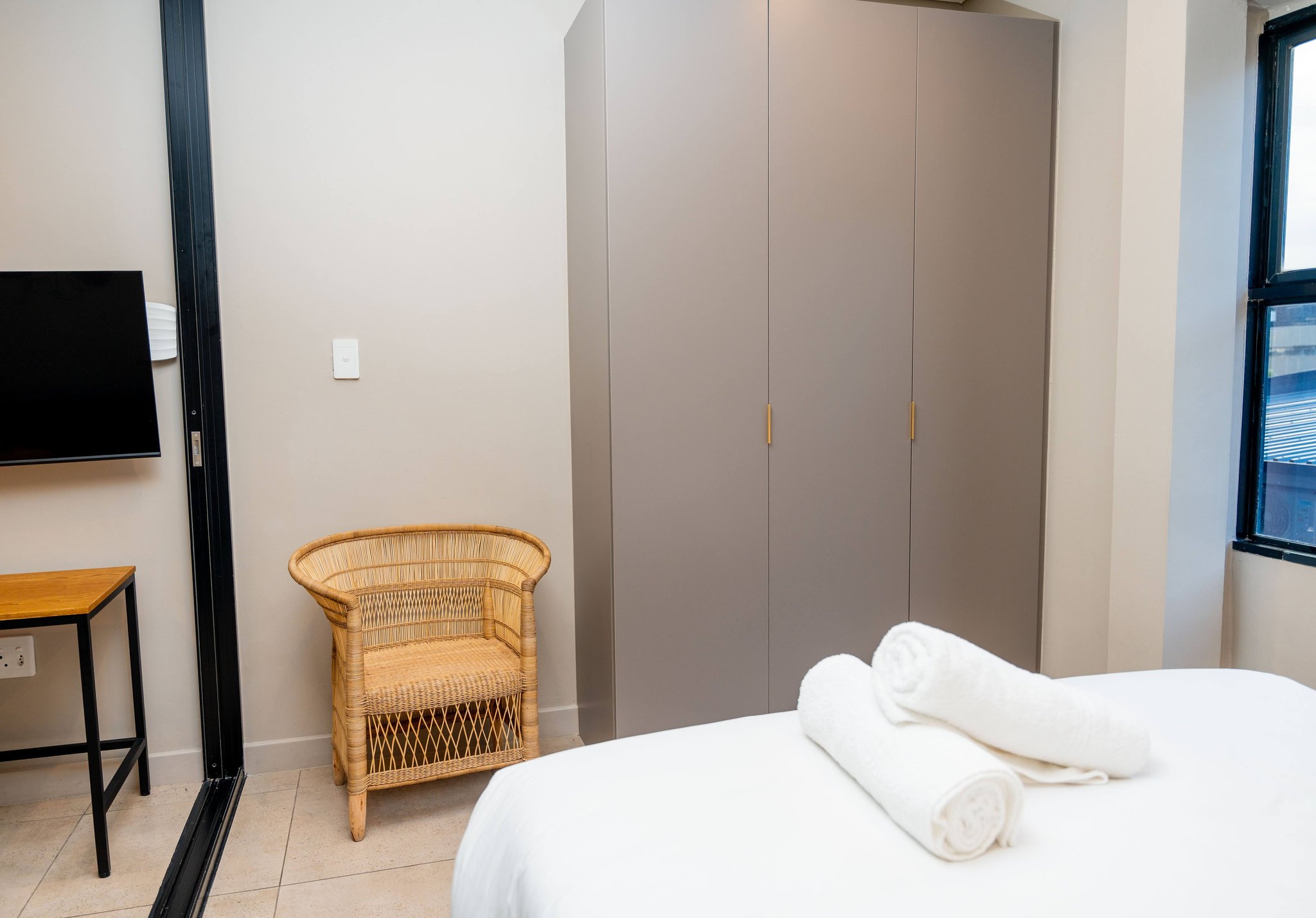 One_Bed_Suite_18_S