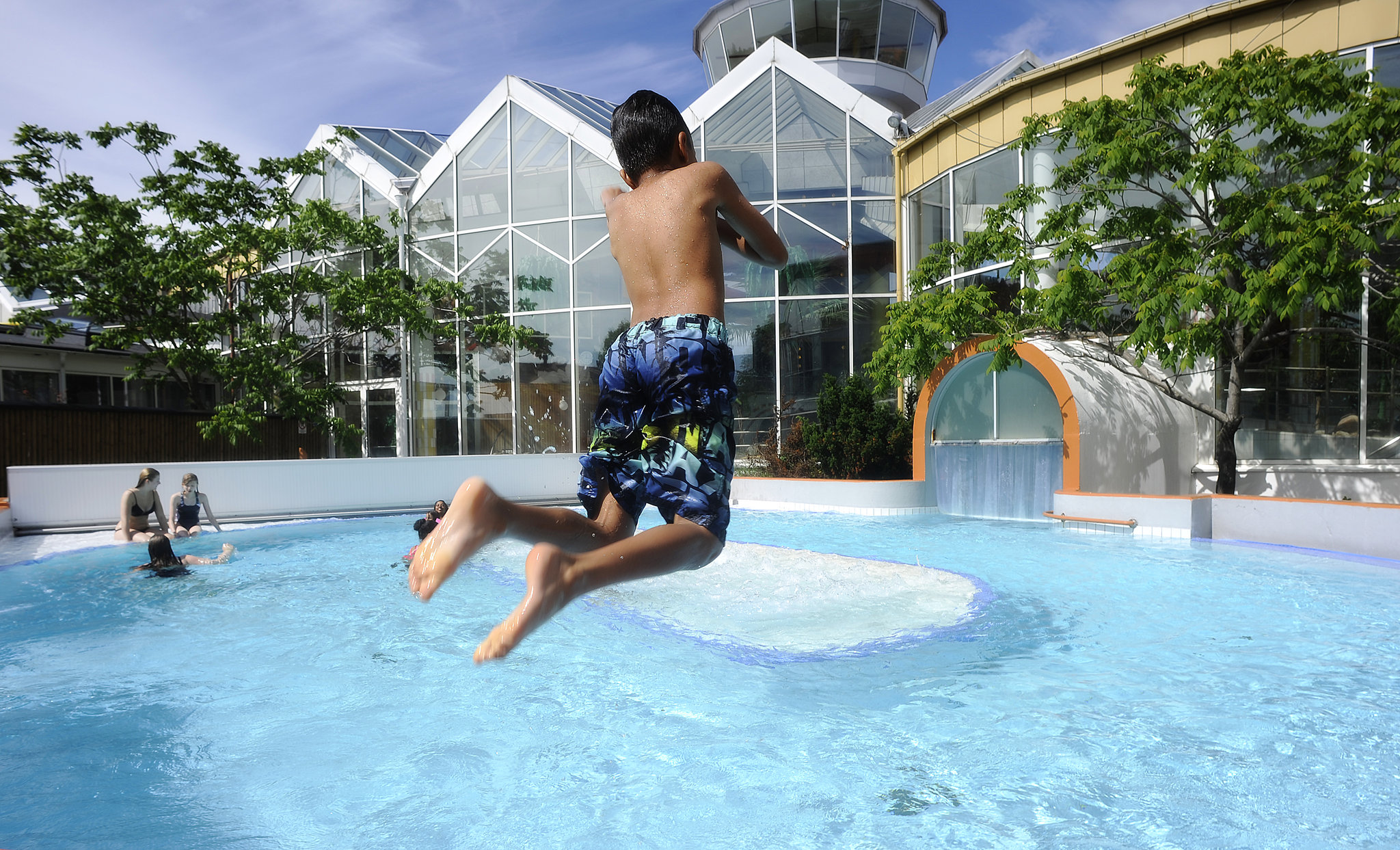 Pool_S
