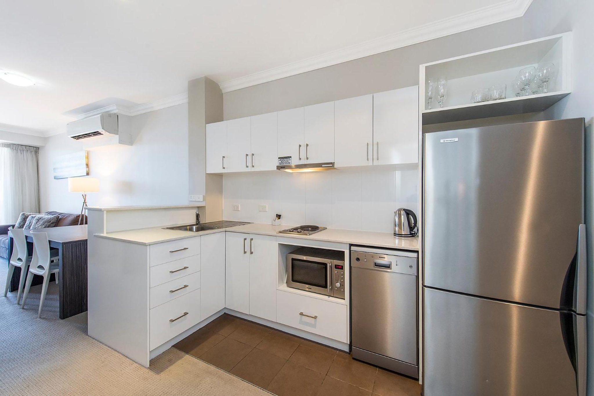 One-Two_Bedroom_Palladio_View_Apartment_Kitchen3_S