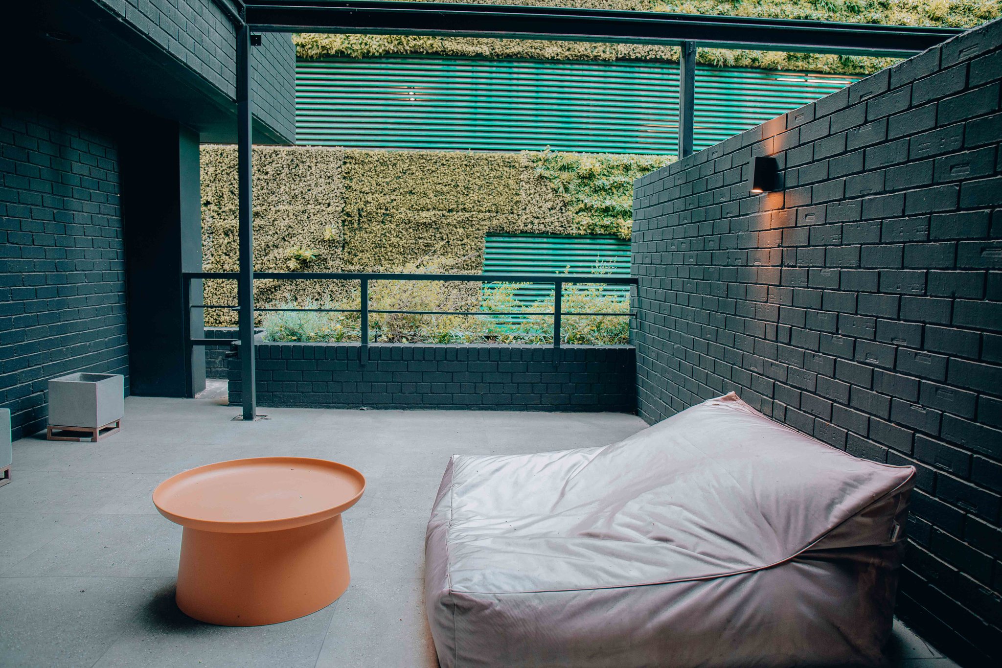 STUDIO_WITH_BALCONY_10_S