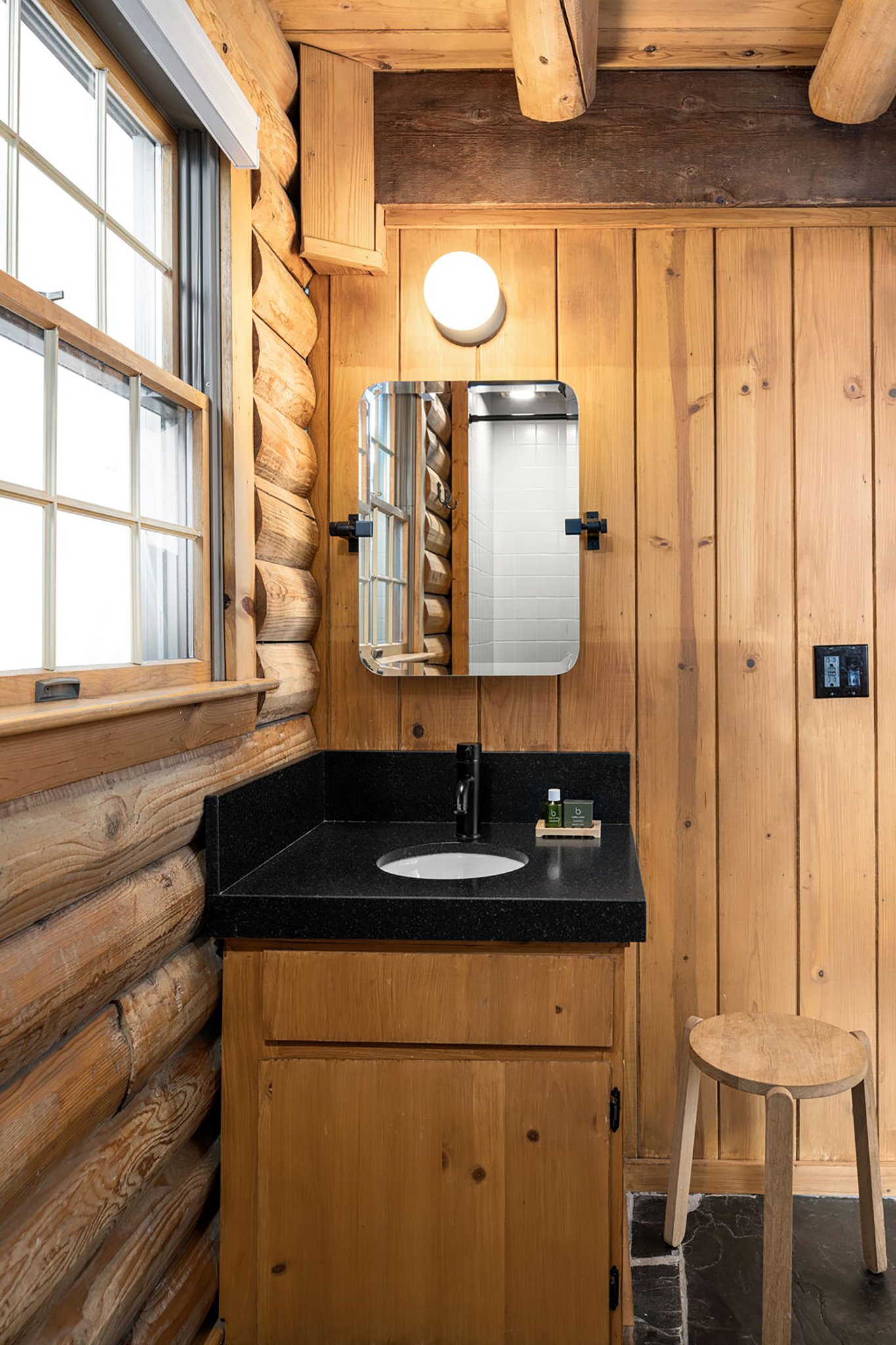 Rockcreek_bathroom_sink_S