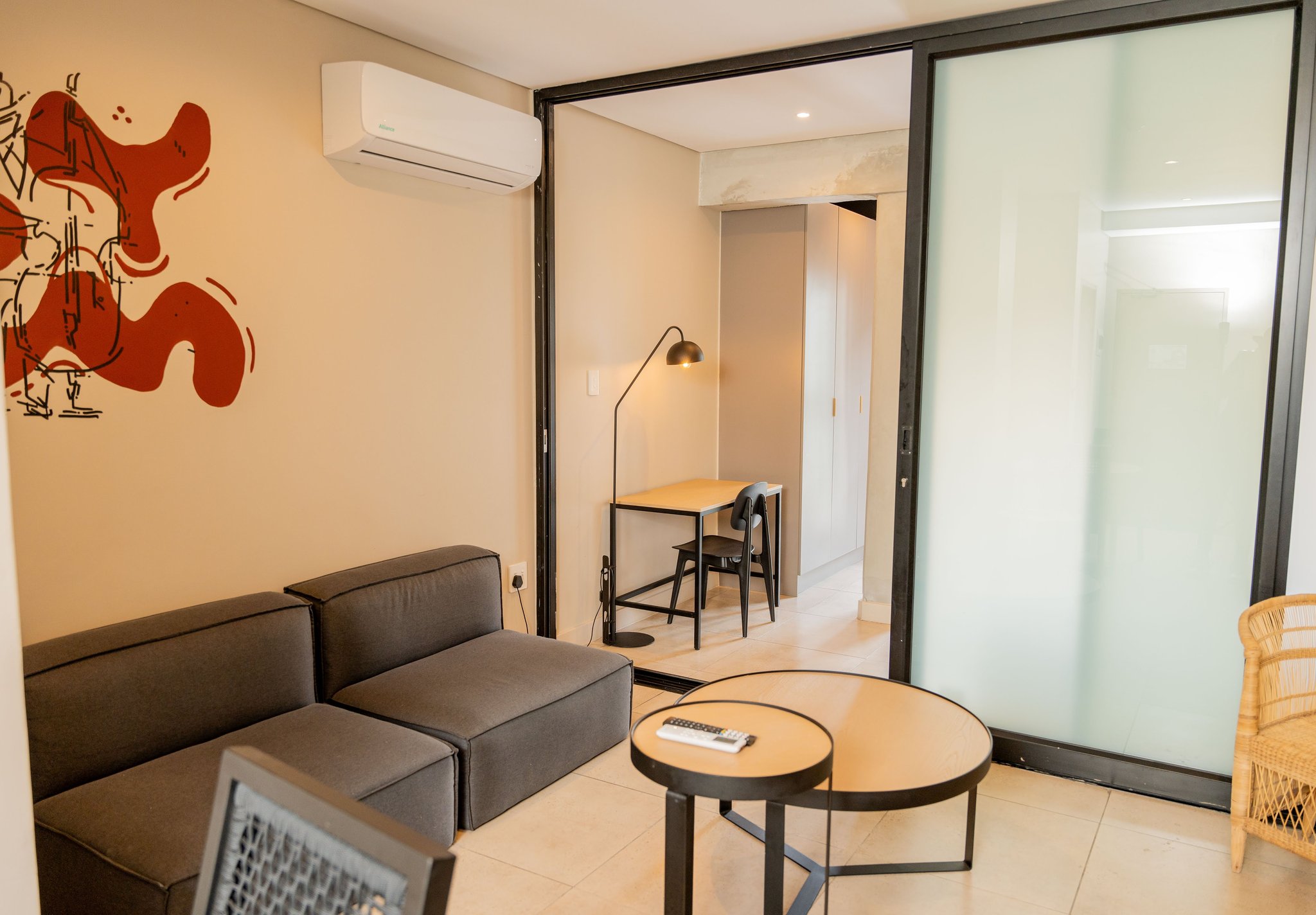 One_Bedroom_Suite_Balcony_3_S