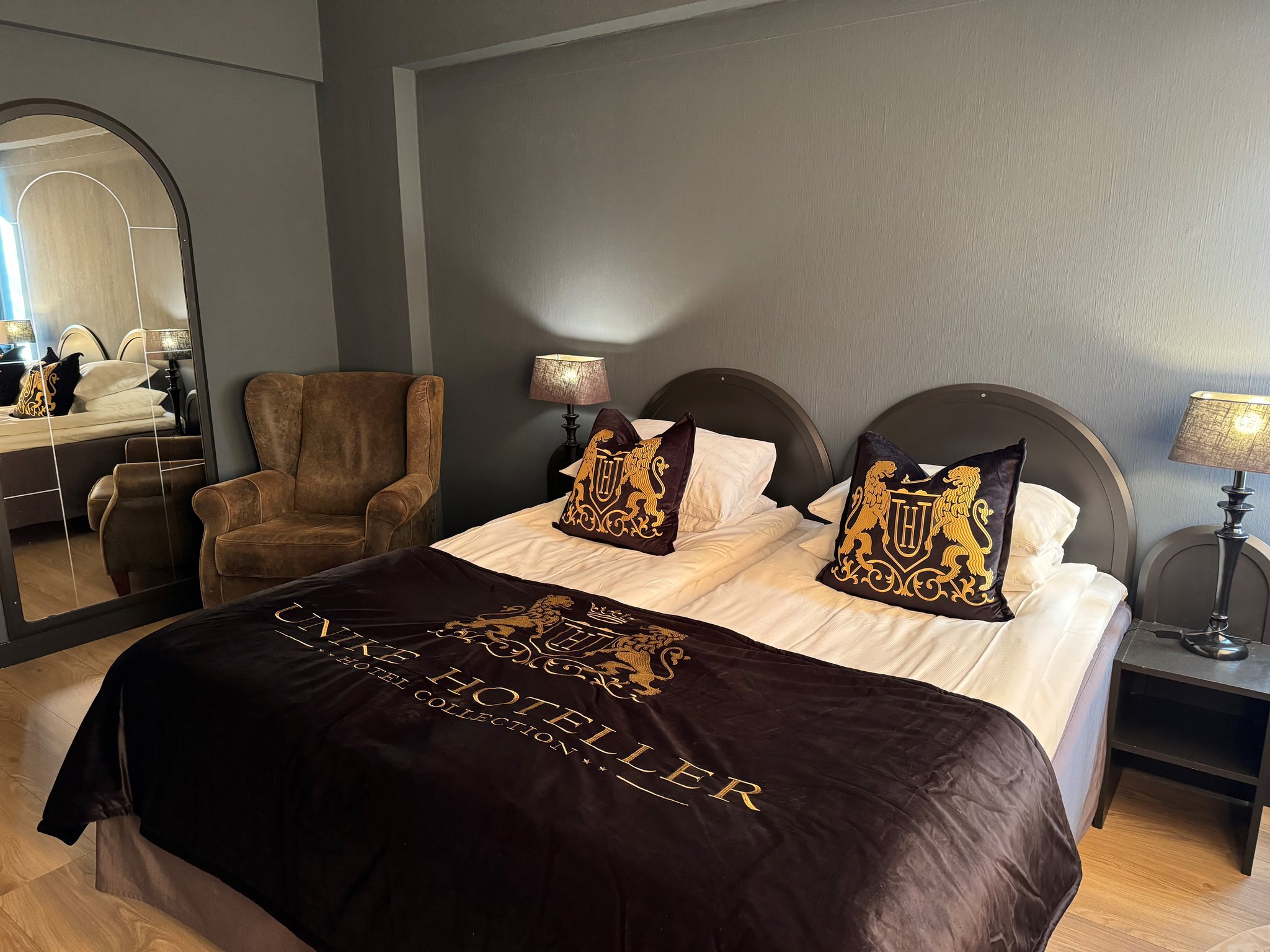 Standard_Double_Room_3_S