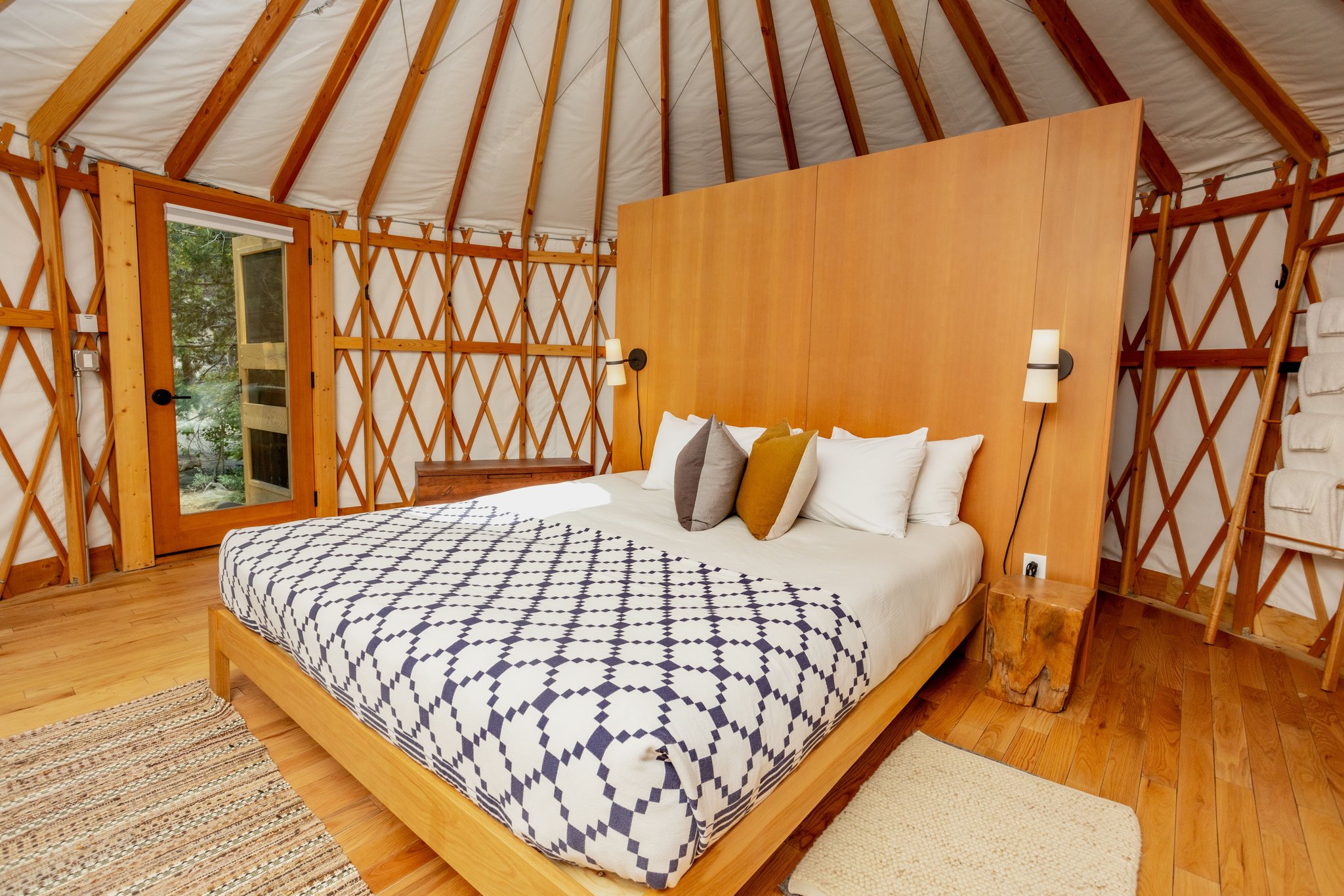 Yurt11-2_S