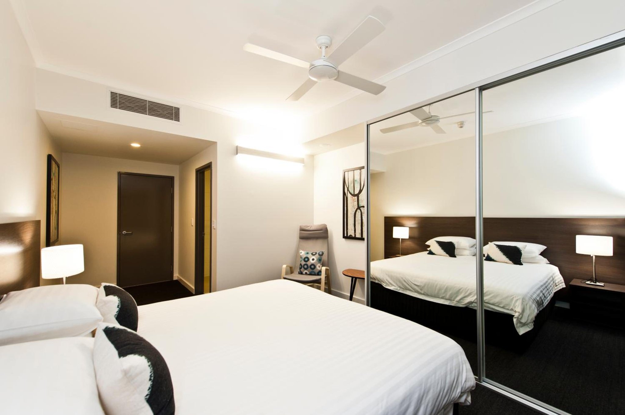 Executive_One_Bed_Apartment3_S