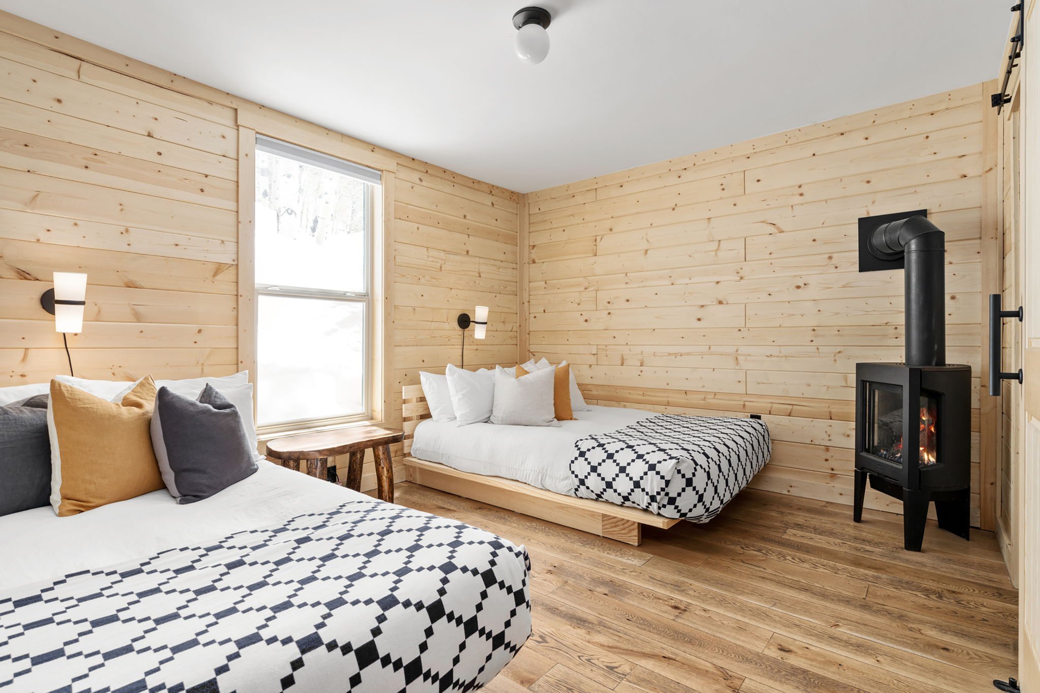 Aspen_bedroom_S