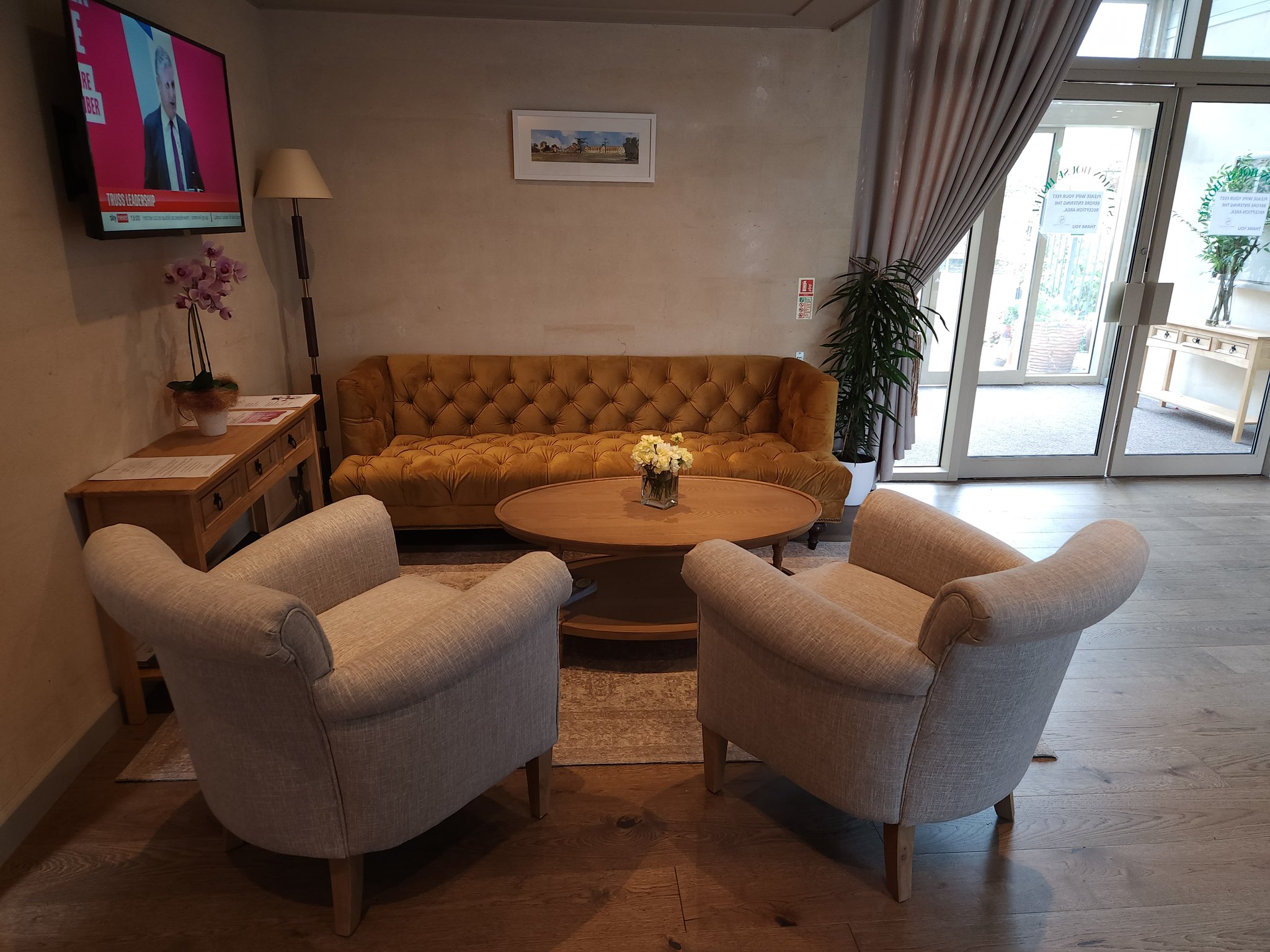 Lobby_S