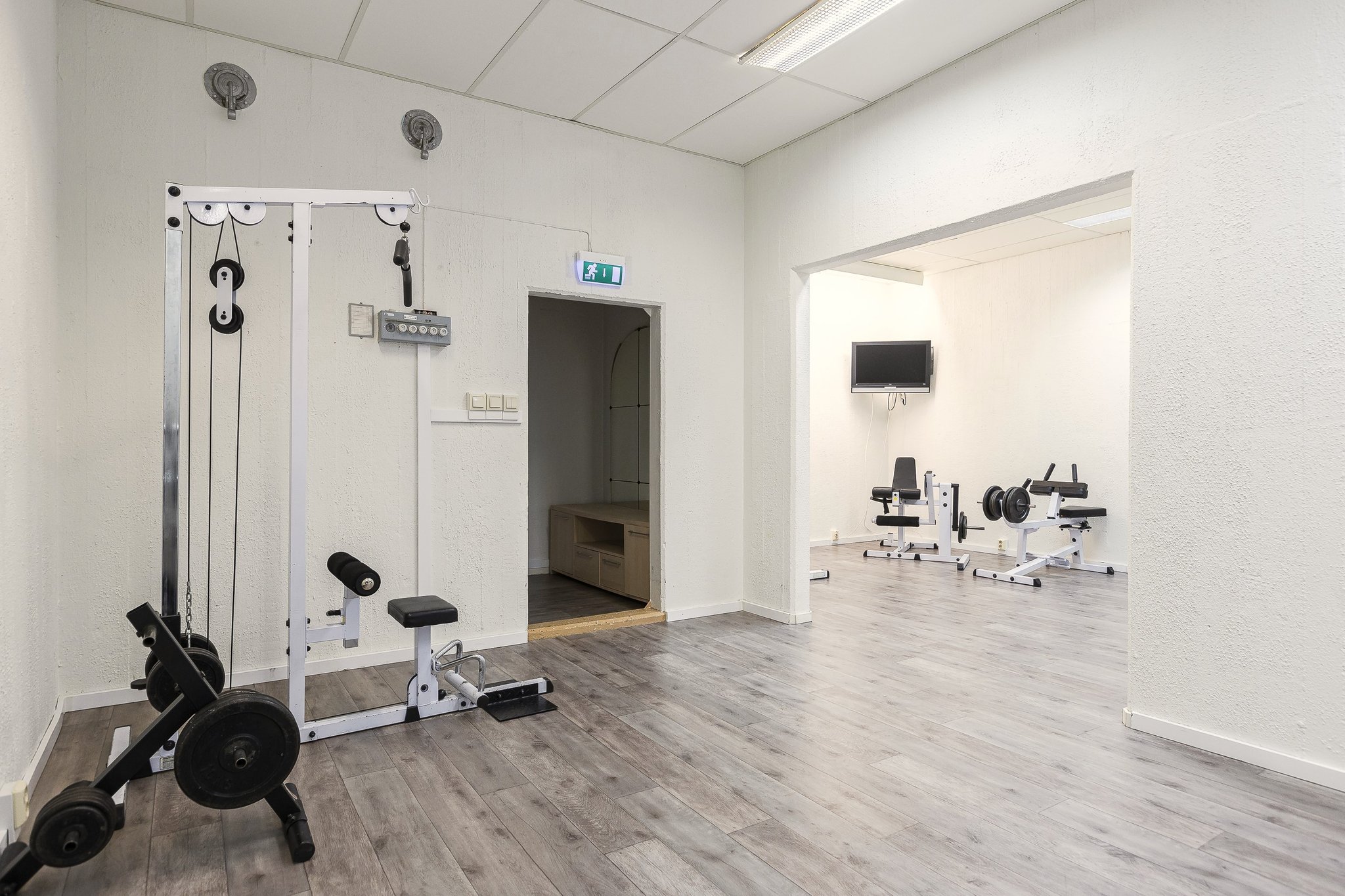 Gym-02_S
