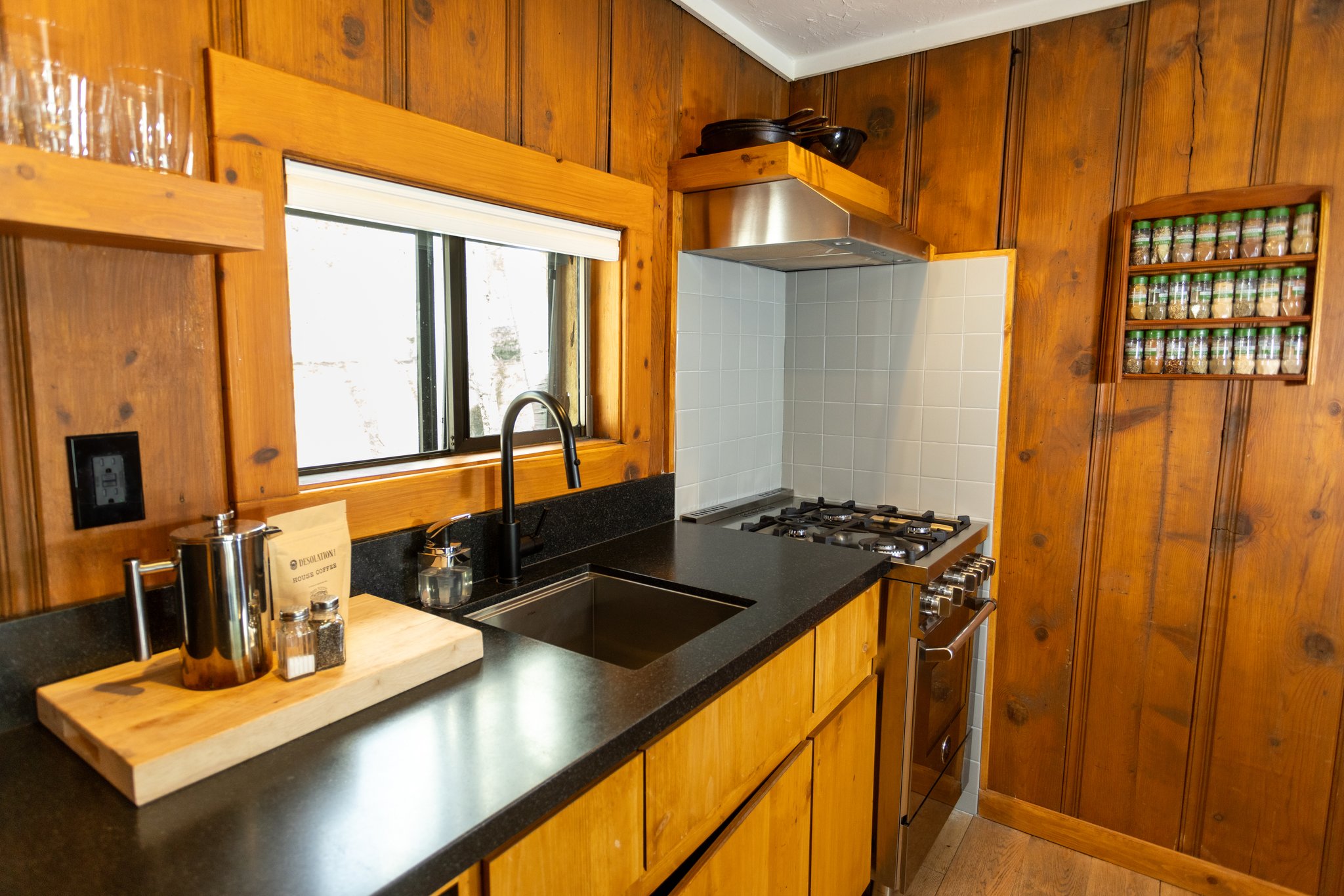 Cedar_kitchen_S