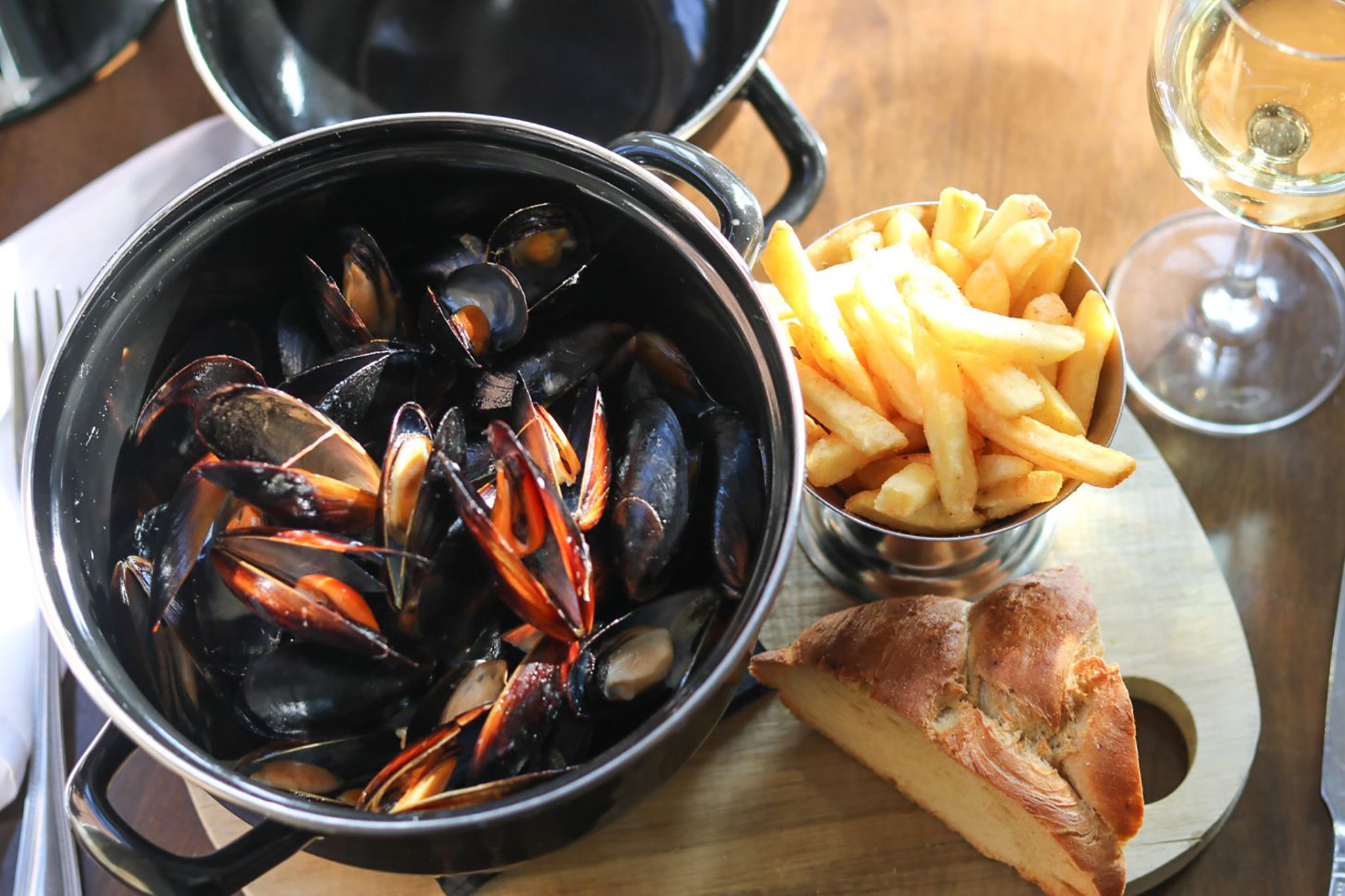 Mussels_Dinner_S